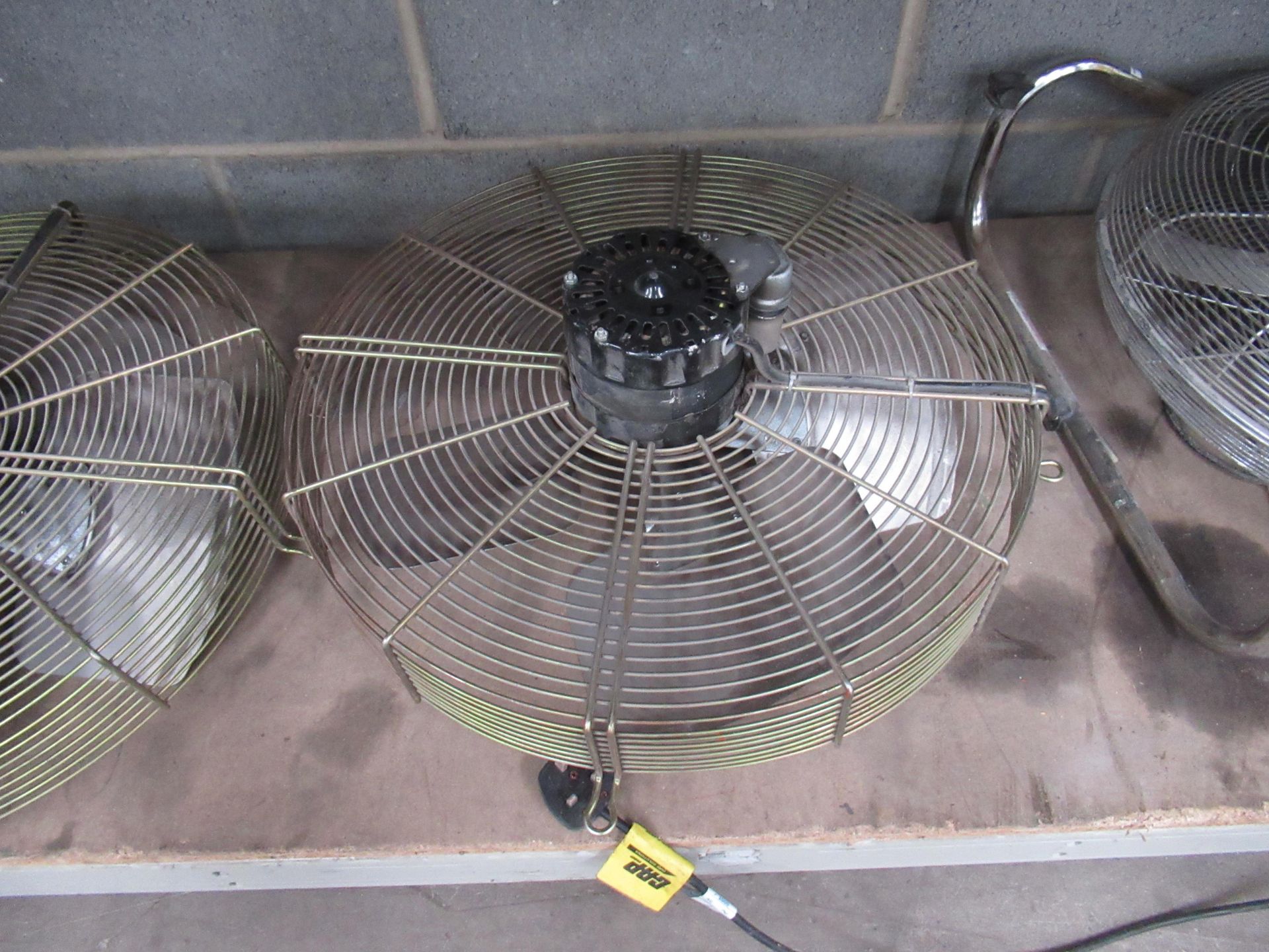 Floor Standing Fan and Two Commercial Fan Heads - Image 3 of 4