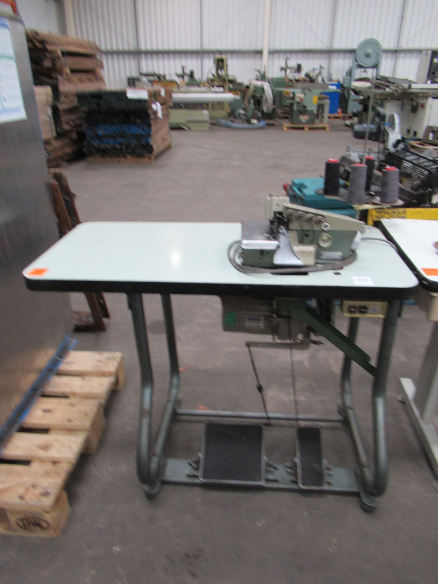 Rimoldi industrial sewing machine. Please note there is a lift out fee of £5 plus VAT on this lot - Image 2 of 6