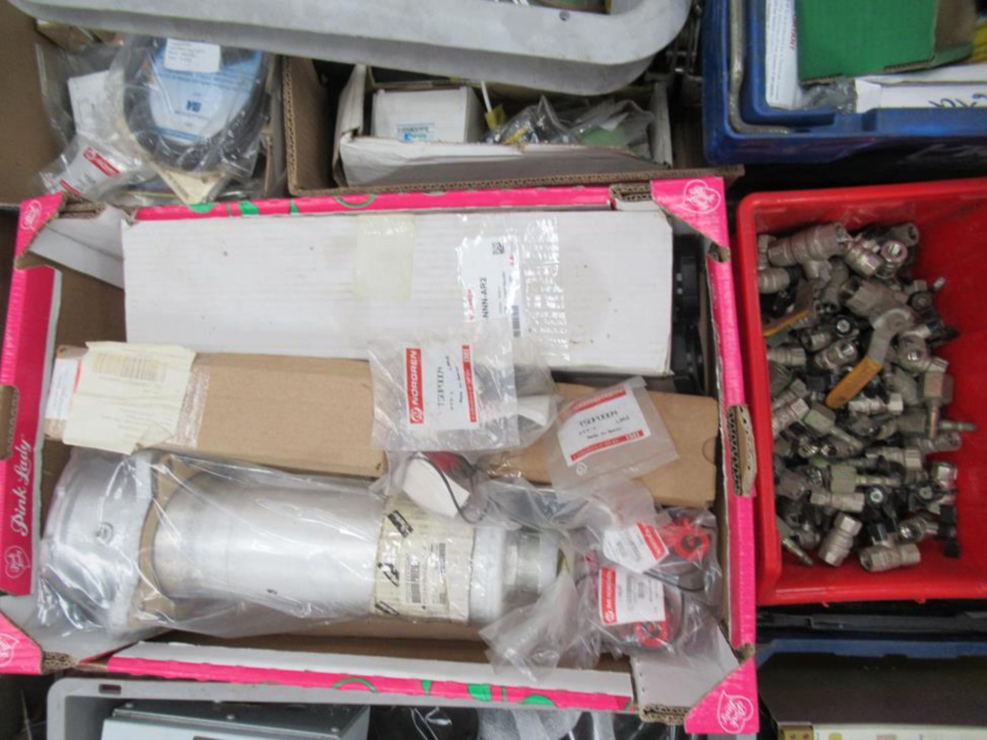 A Pallet of Various Machine Spares. Please note there is a £10 Plus VAT lift out Fee on this lot - Image 5 of 6