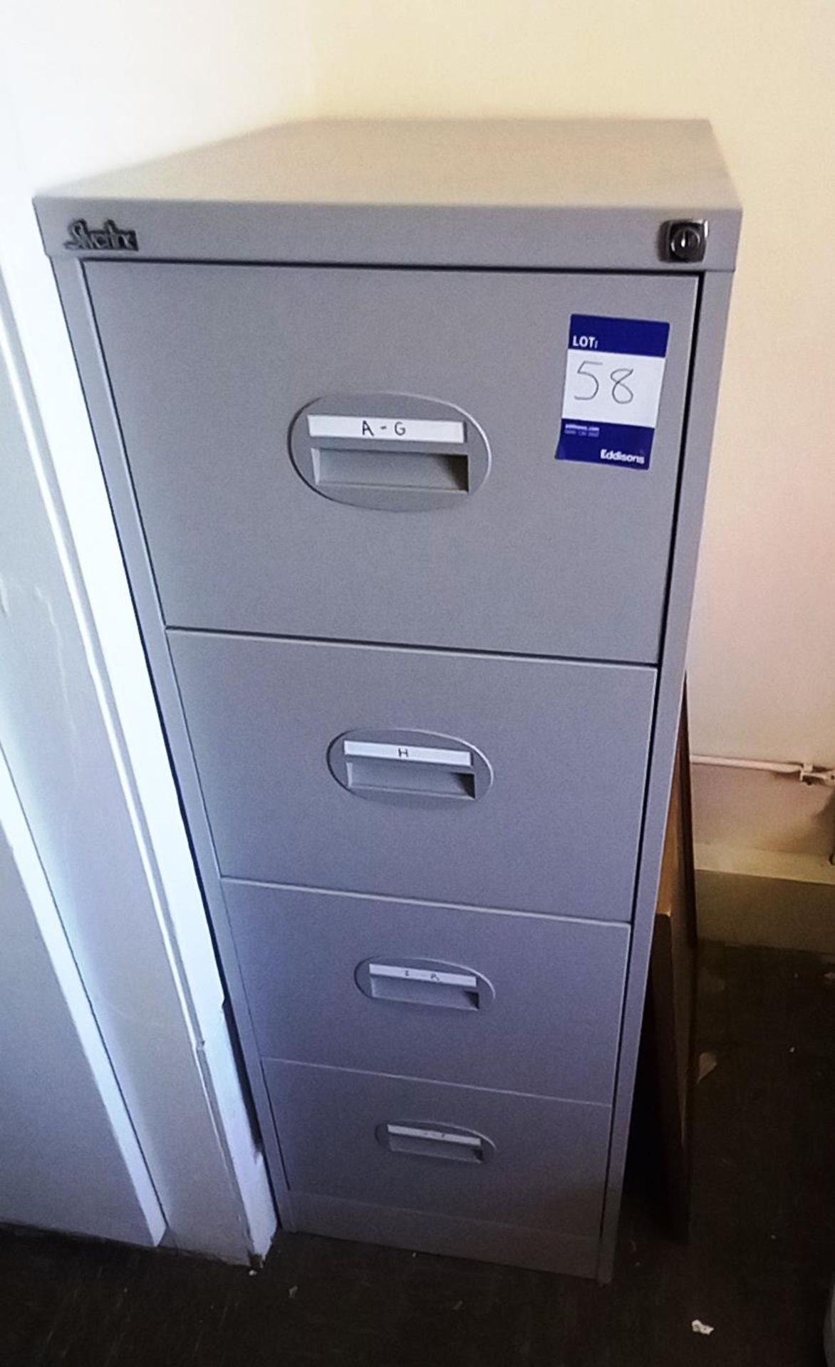 3x 4 draw metal filing cabinets - Image 2 of 3