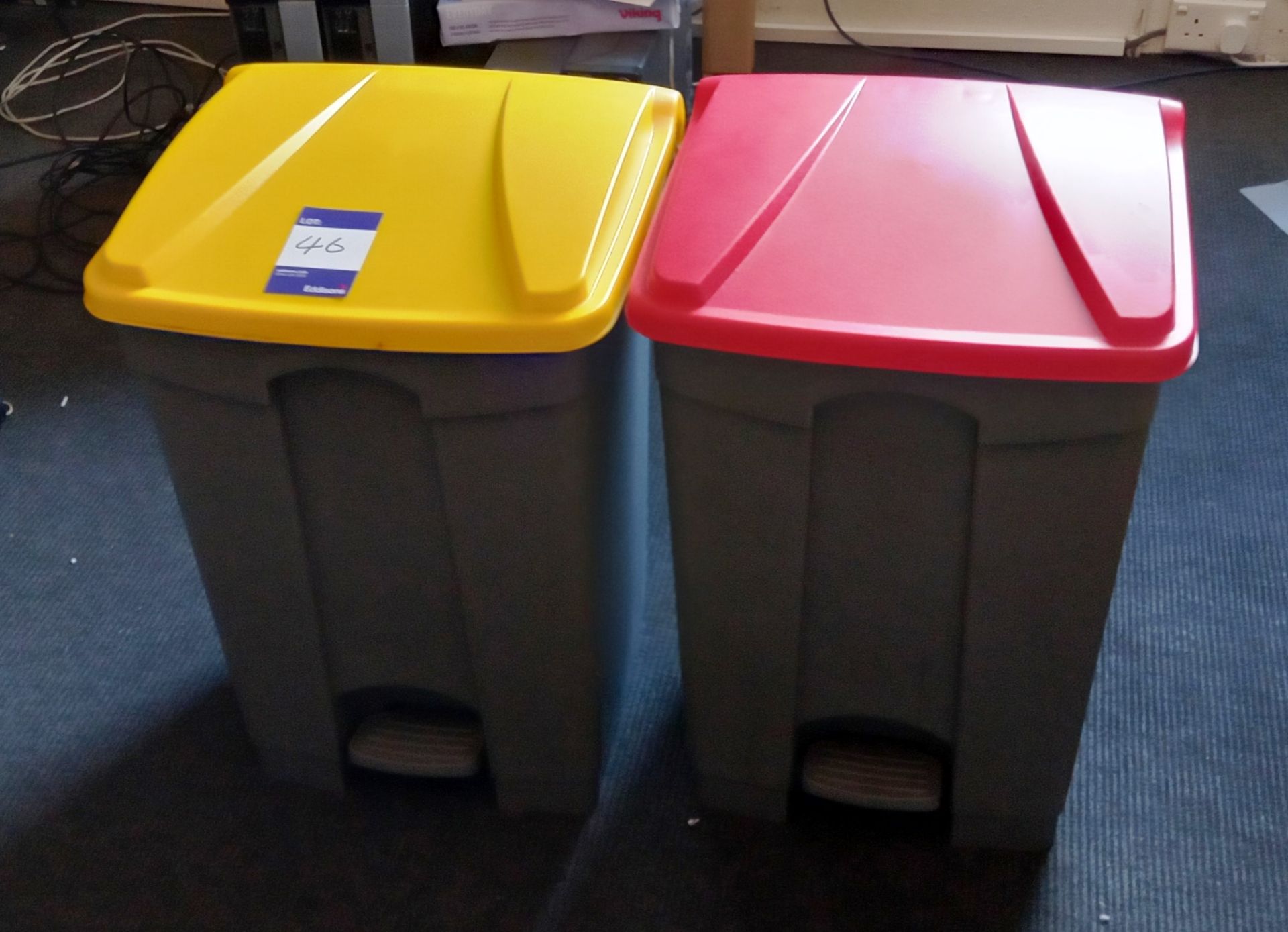 2x plastic foot pedal waste bins