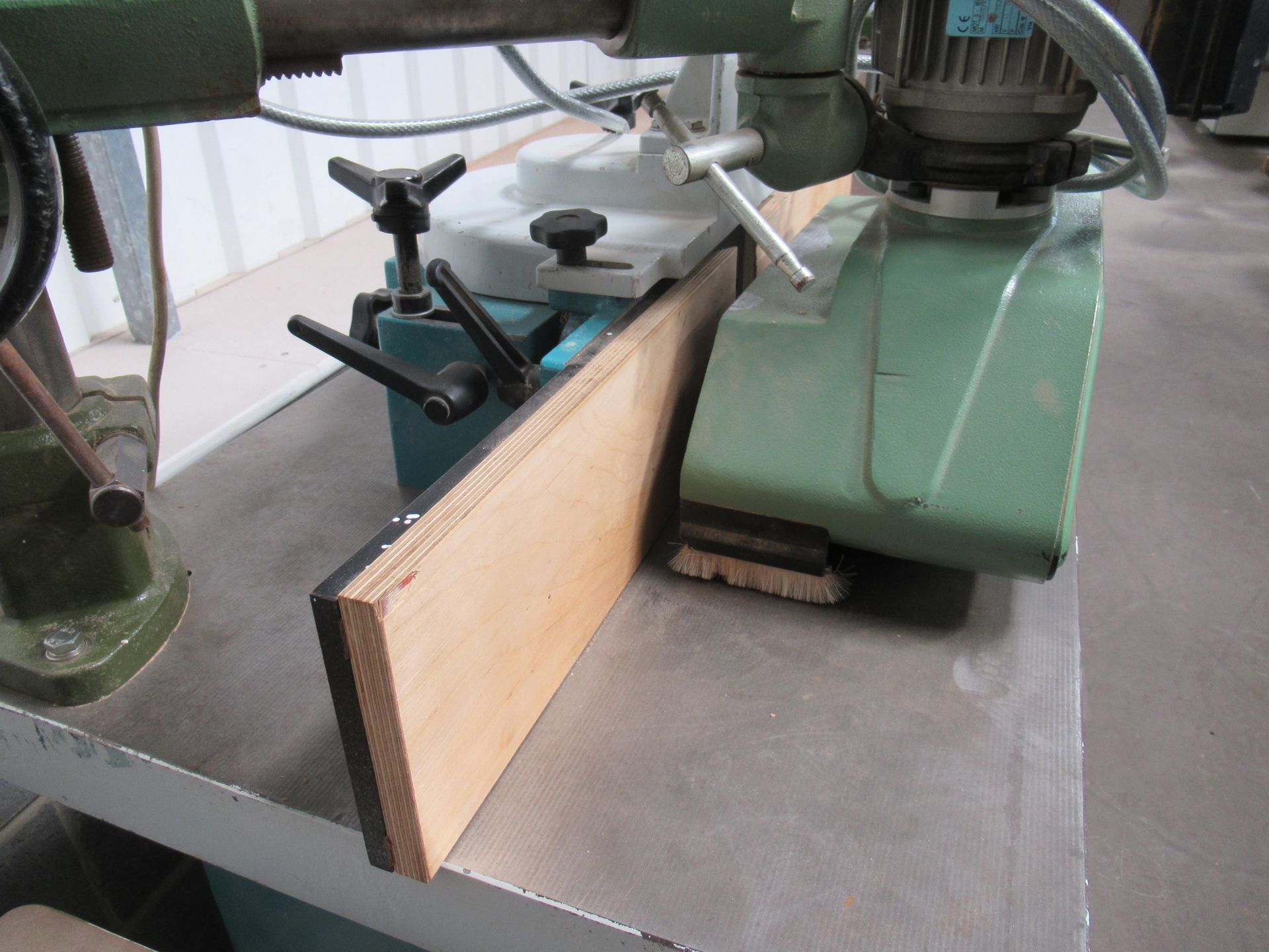 Sedgwick SM4 Spindle moulder 3 PH and a Maggi Steff 2034, Please note there is a £10 plus VAT Lift O - Image 4 of 4