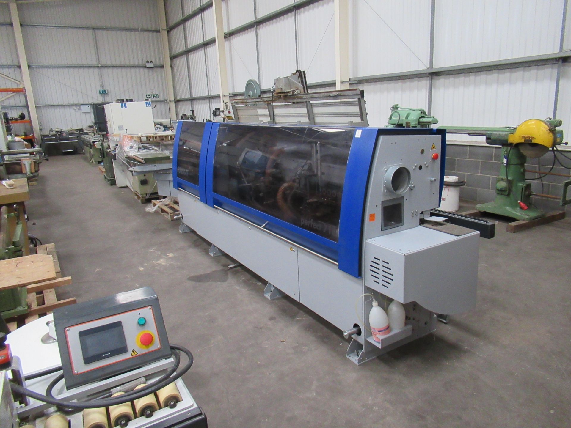 Format 4 'Perfect 710' Edgebander S/N 200 12 007 14, 400V 11KW, 50Hz. Please note there is a £40 plu - Image 2 of 10