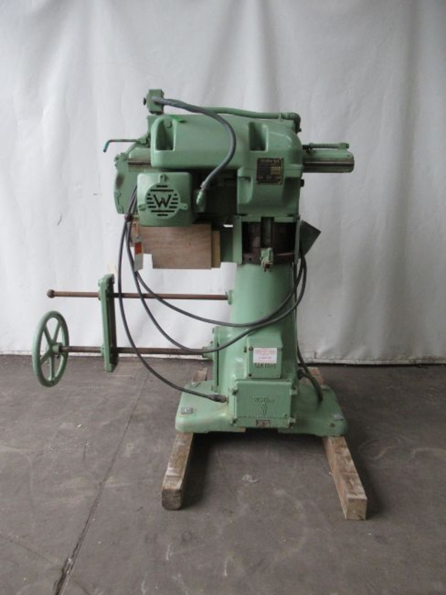 Wadkin cross cut saw, s/n CD2698, 415V, 3ph