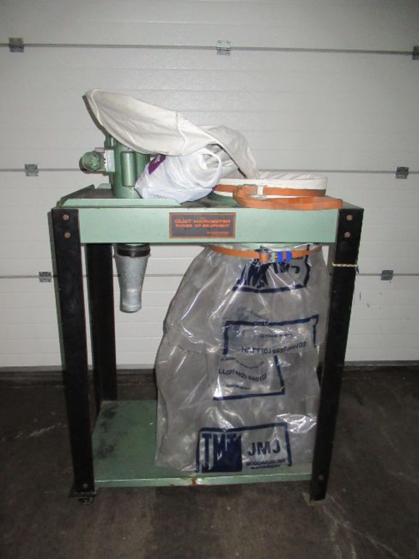 MH Fabrications dust harvester, single bag mobile dust extractor, 240V