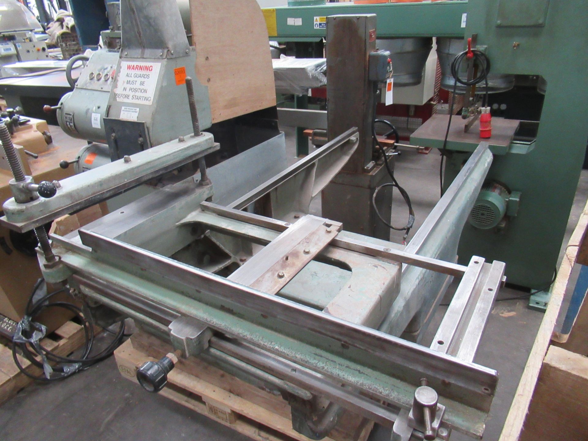 Wilson TCB 336E Four head Tenoner/Scribing Machine 3PH. Please note there is a £15 plus VAT Lift Out - Image 2 of 4
