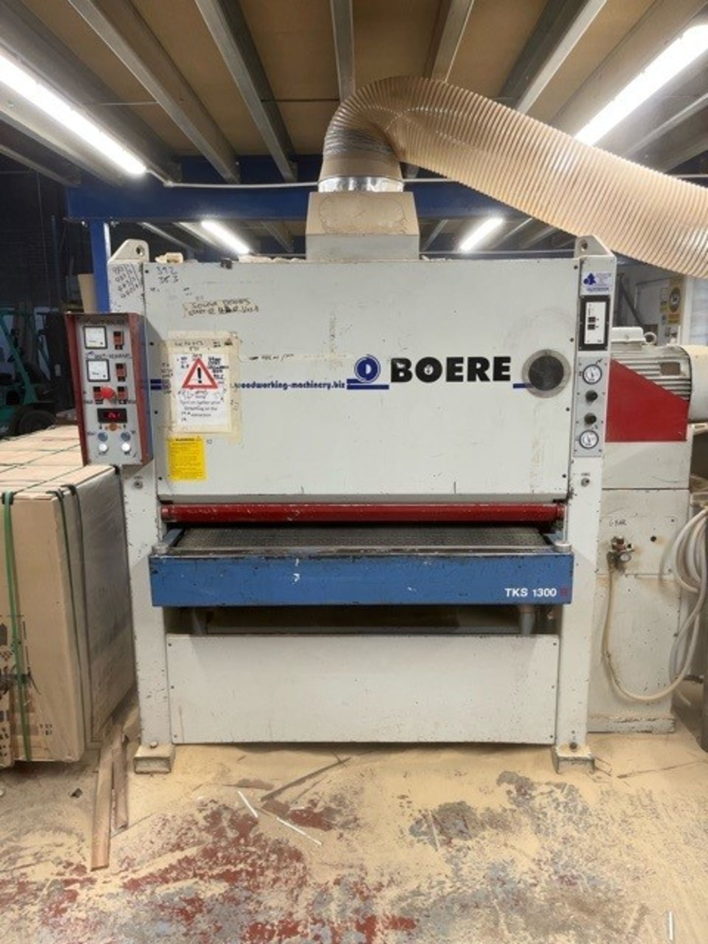 Boere TKS1300r horizontal belt sander