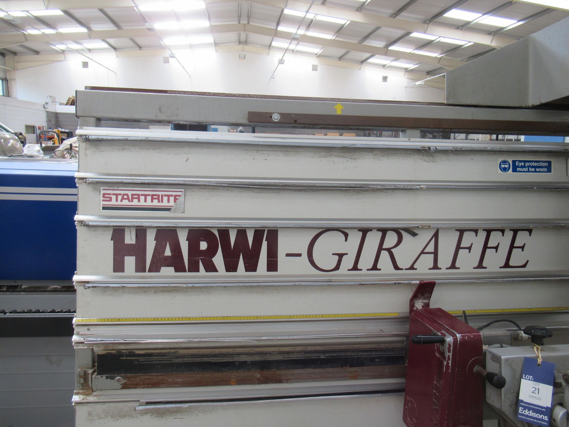 Startrite Hawri-Giraffe Vertical Wall Saw Type 1250 Mach No 5006CZ, YOM 2001, 400V. Please note ther - Image 2 of 3