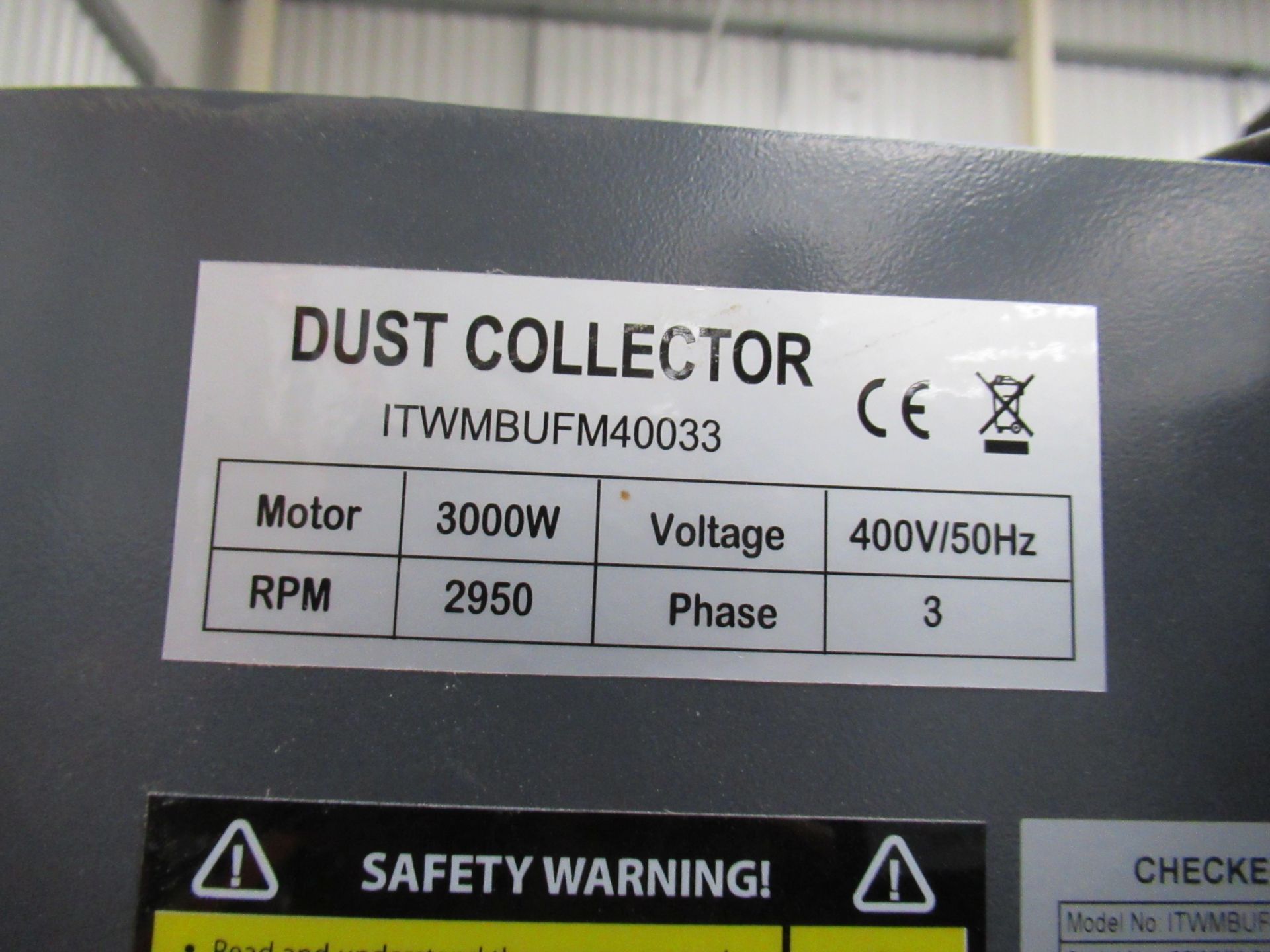 iTech Mobile Dust Collector ITWMBUFM40033 3PH, YOM:2021. Please note there is a £10 plus VAT Lift Ou - Image 5 of 6