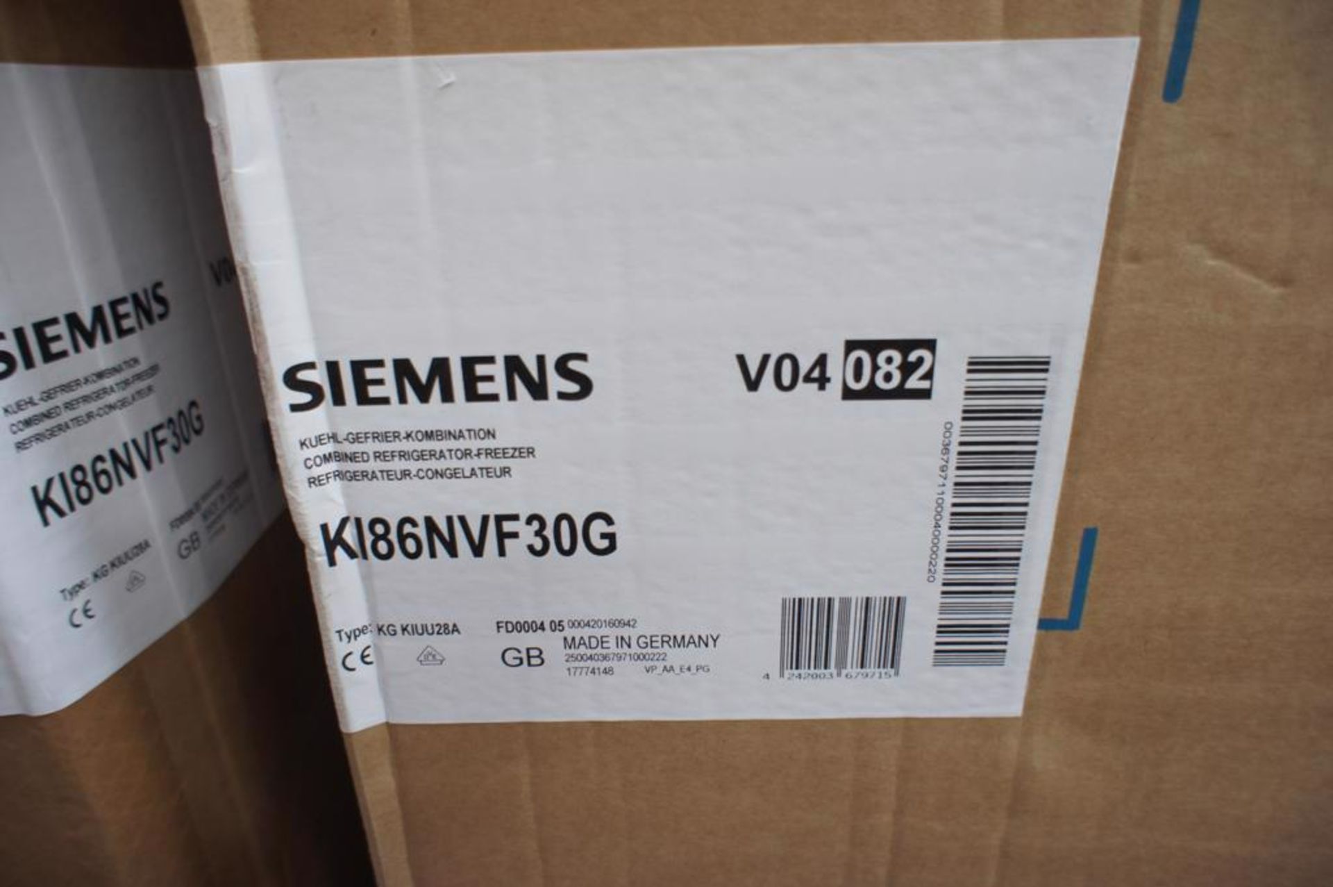 Siemens KI86NVF30G upright integrated fridge freezer (boxed / unused) - Image 2 of 3