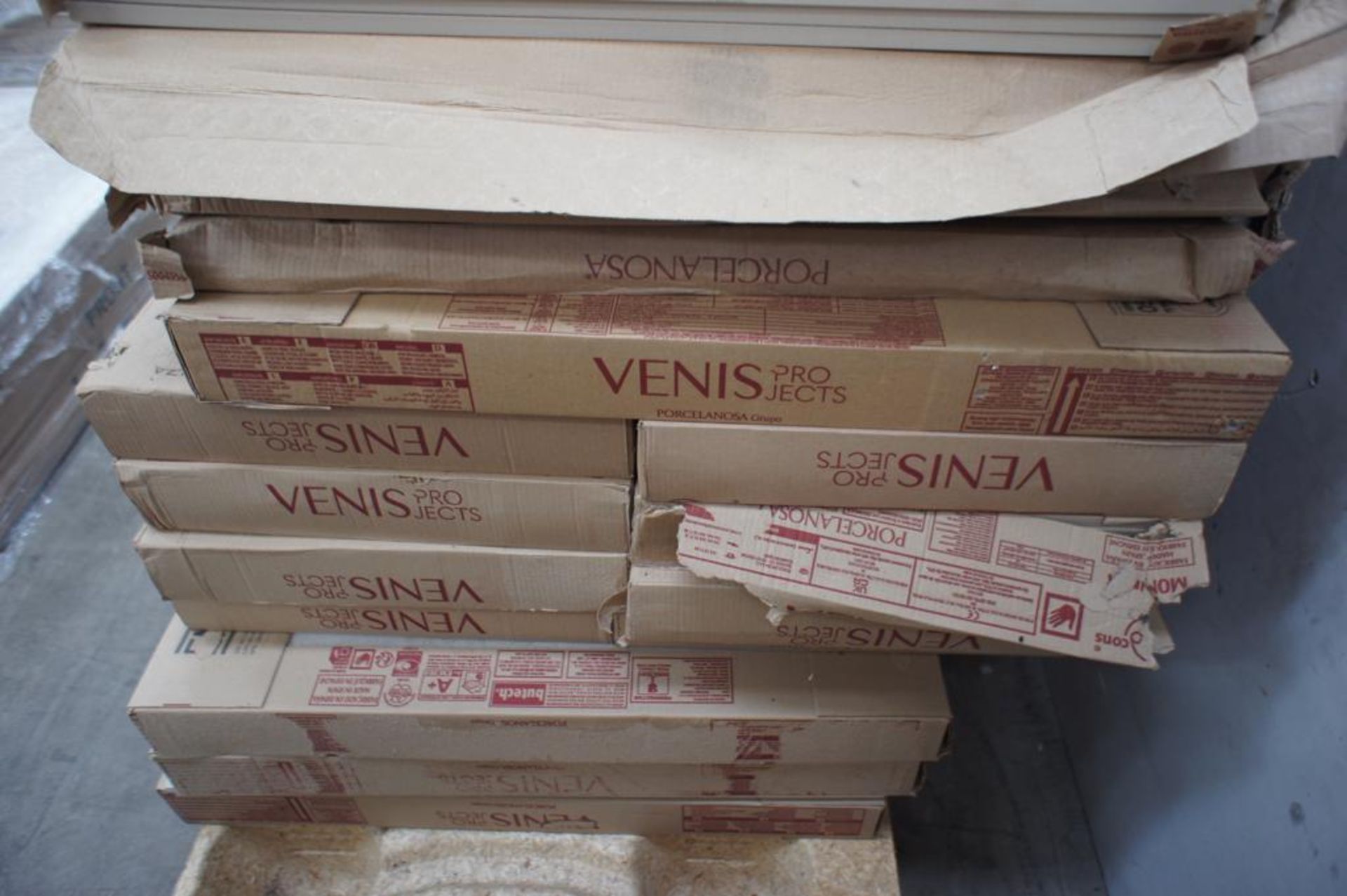 Large quantity of Porcelanosa Venis tiles, to pallet, various sizes, designs etc - Image 3 of 5