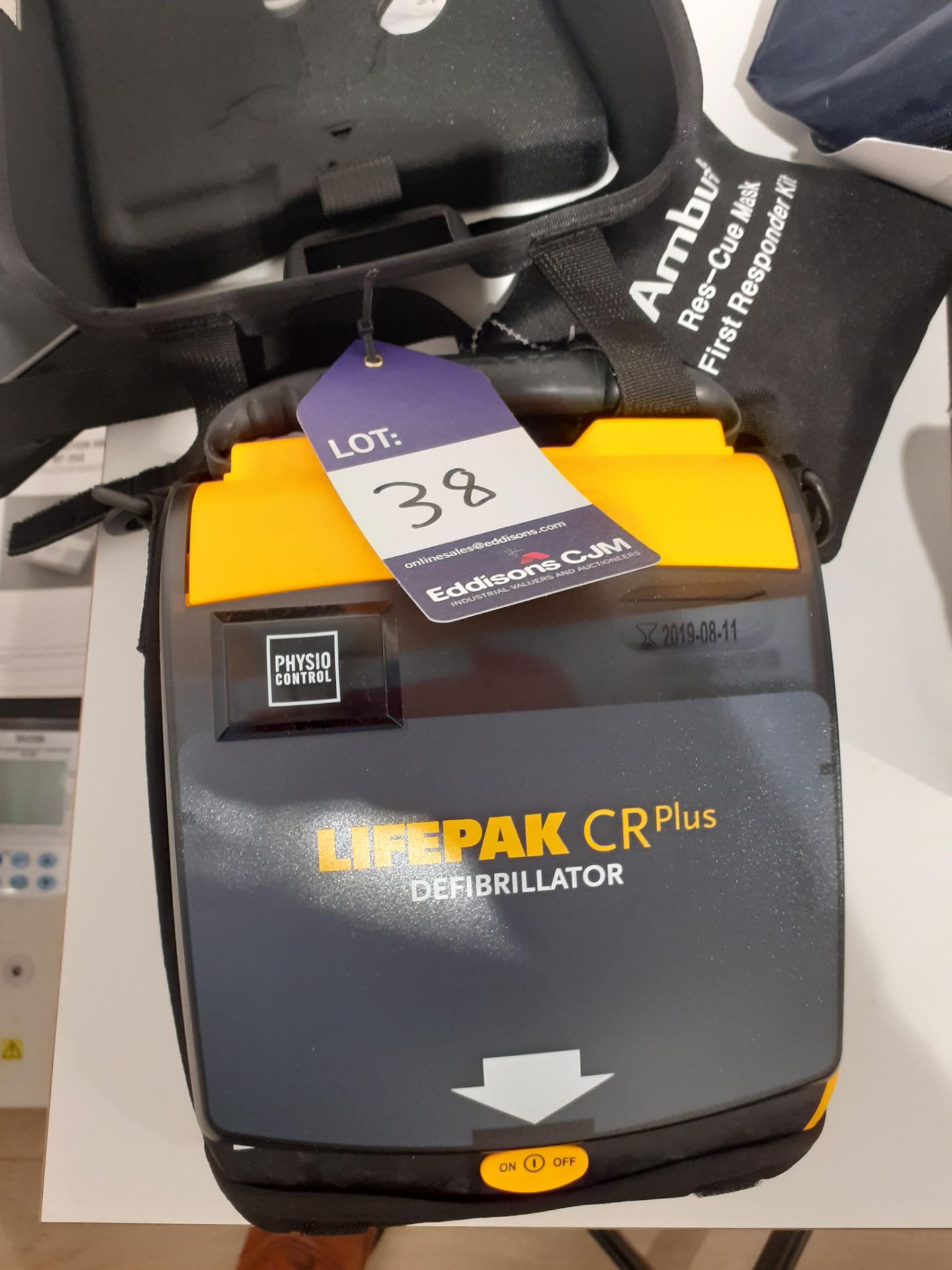 Lifepak CR Plus Defibrillator