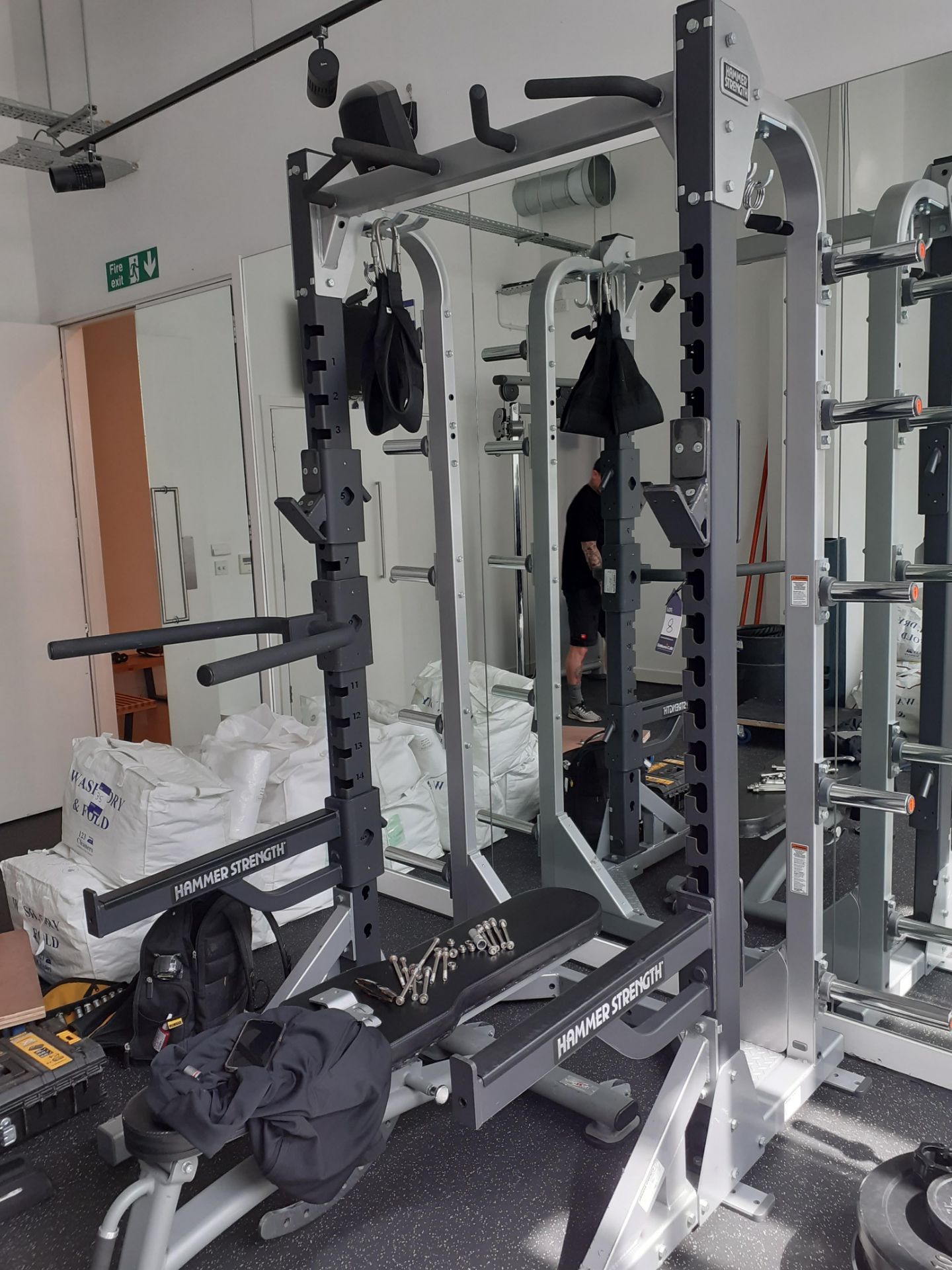 Hammer Strength Elite Squat Rack wit Lat Pull(EXCLUDES WEIGHTS) & Jordan Bench - Image 4 of 4