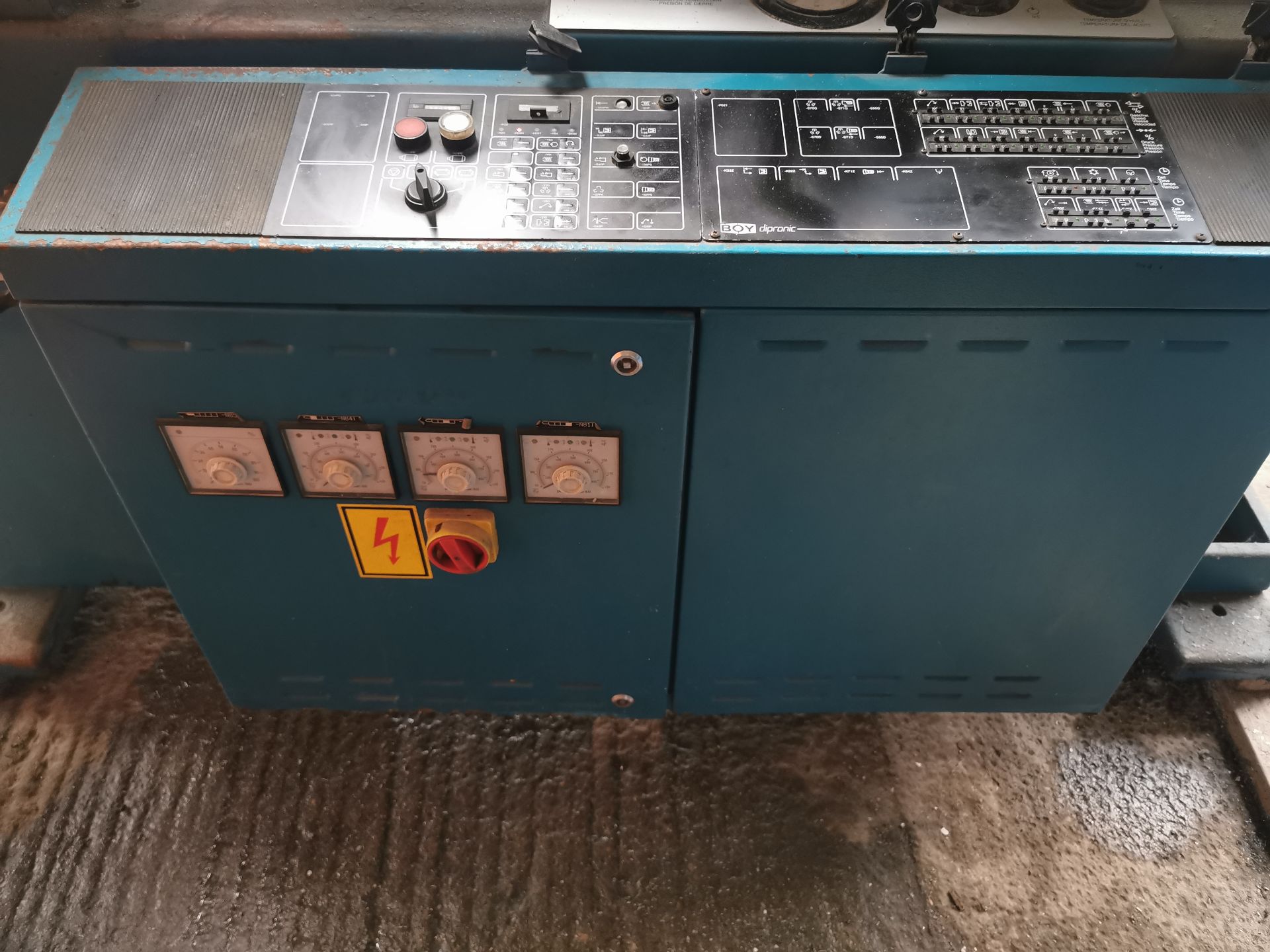 Boy 50T 2 Injection Moulding Machine - Image 13 of 16