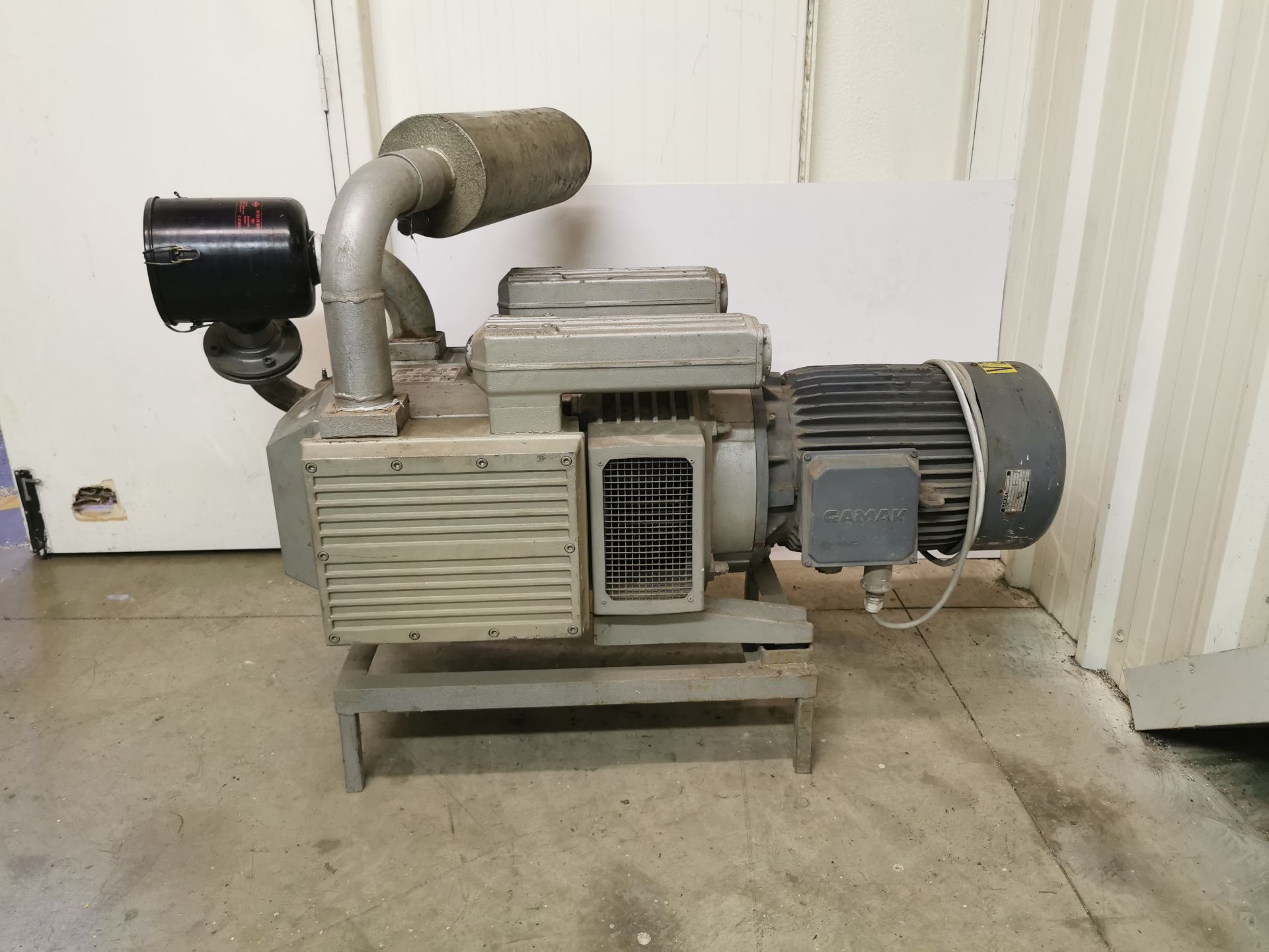 Becker VTLF 360 Vacuum Pump - Image 5 of 5