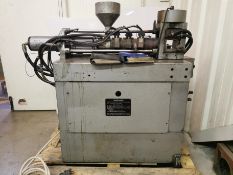 Manumold MK 2L Injection Moulding Machine