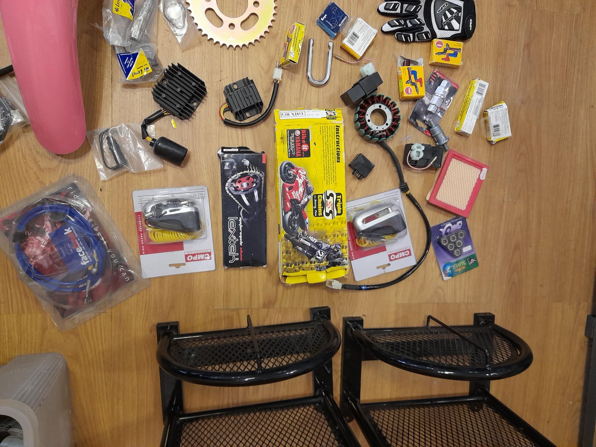 Assortment of motorbike accessories, as lotted - Image 4 of 14