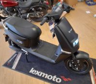 Lexmoto Yadea E-Lex Euro 5 scooter, which features a 1500w motor, removable twin batteries (and