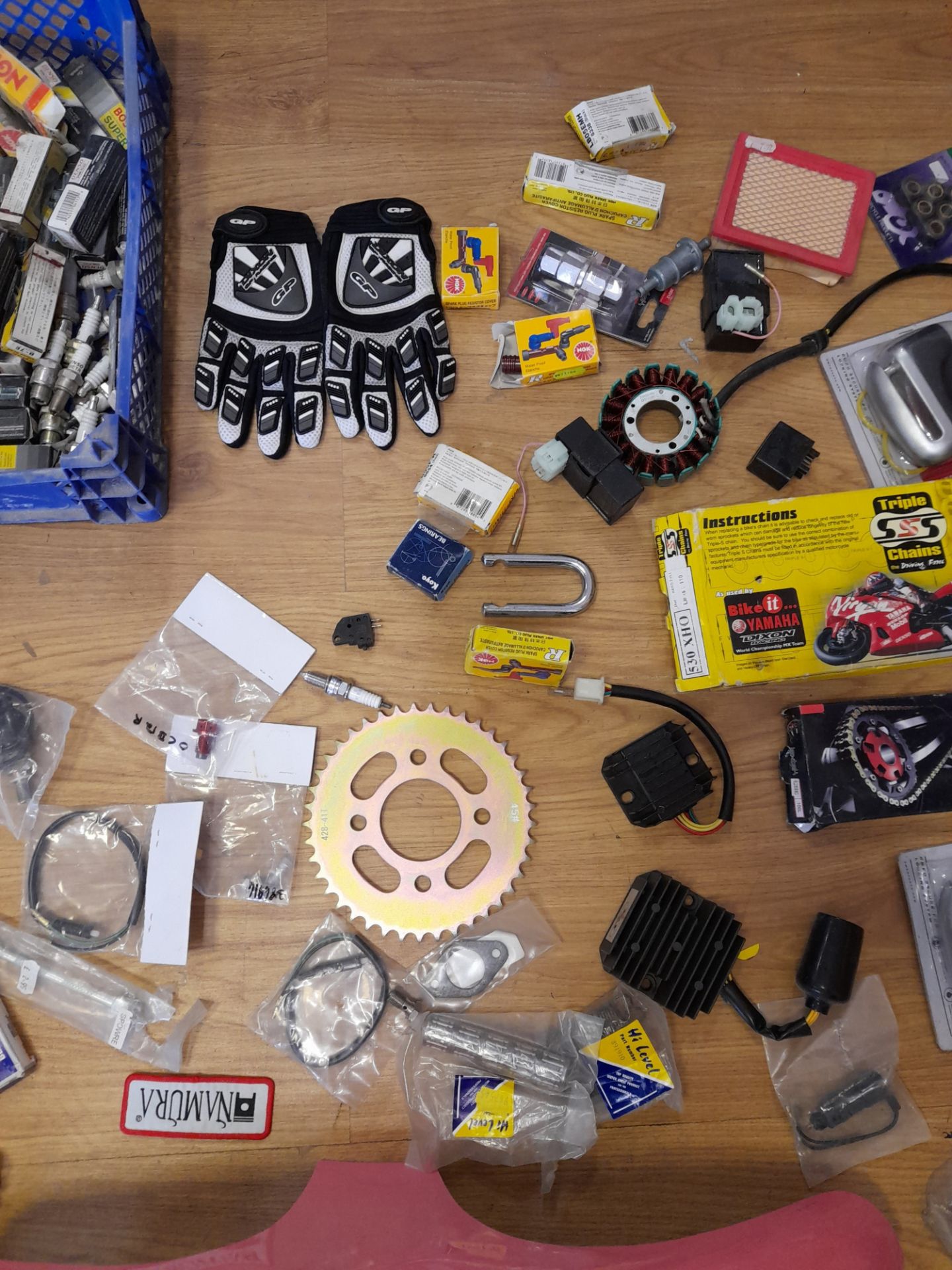 Assortment of motorbike accessories, as lotted - Image 5 of 14
