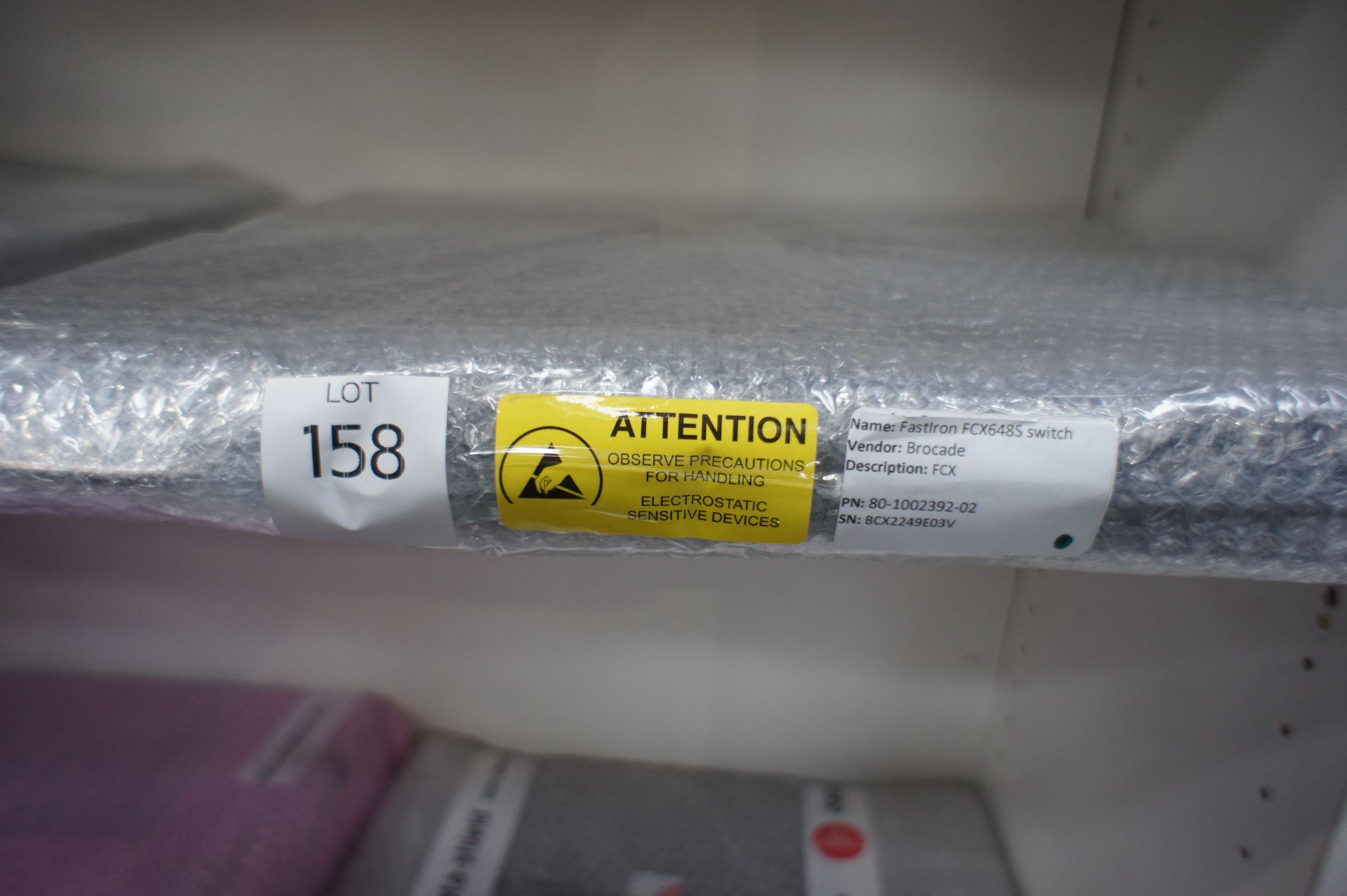 1 x Brocade FastIron FWS24 switch,1 x Brocade FastIron FCX624S switch, 1 x Brocade FastIron FWS648 - Image 8 of 30