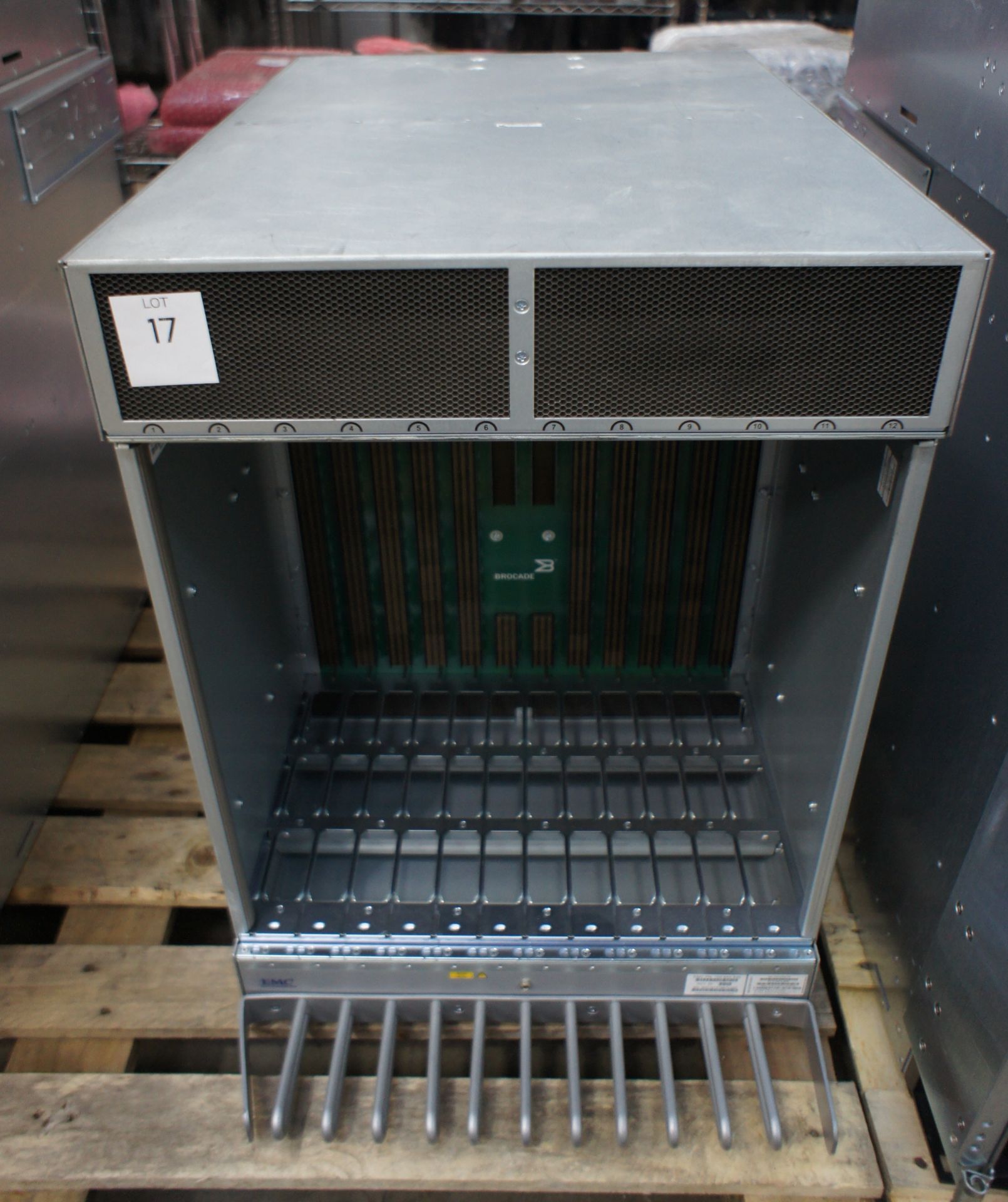 IBM2109-M48 SAN256 director cabinet with 8x FC4/32 cards and 1x CP4 cards, IBM2109-M48 SAN256 - Image 22 of 35