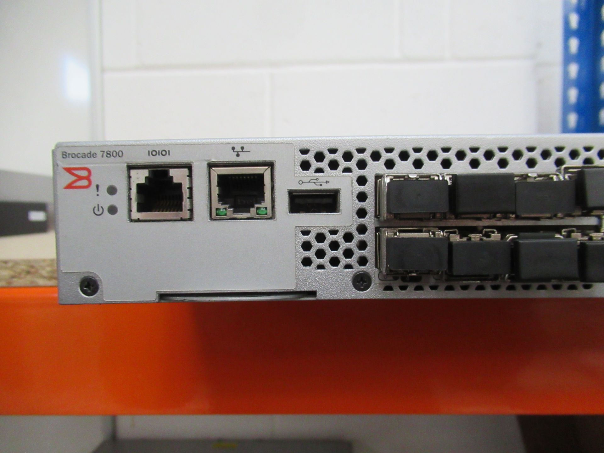 1 x FASTIRON EDGE 4802-POE Switch, ETHERNET SWITCH, 2 x Brocade 4900 Switch., FABRIC SWITCH, 2 x - Image 23 of 44