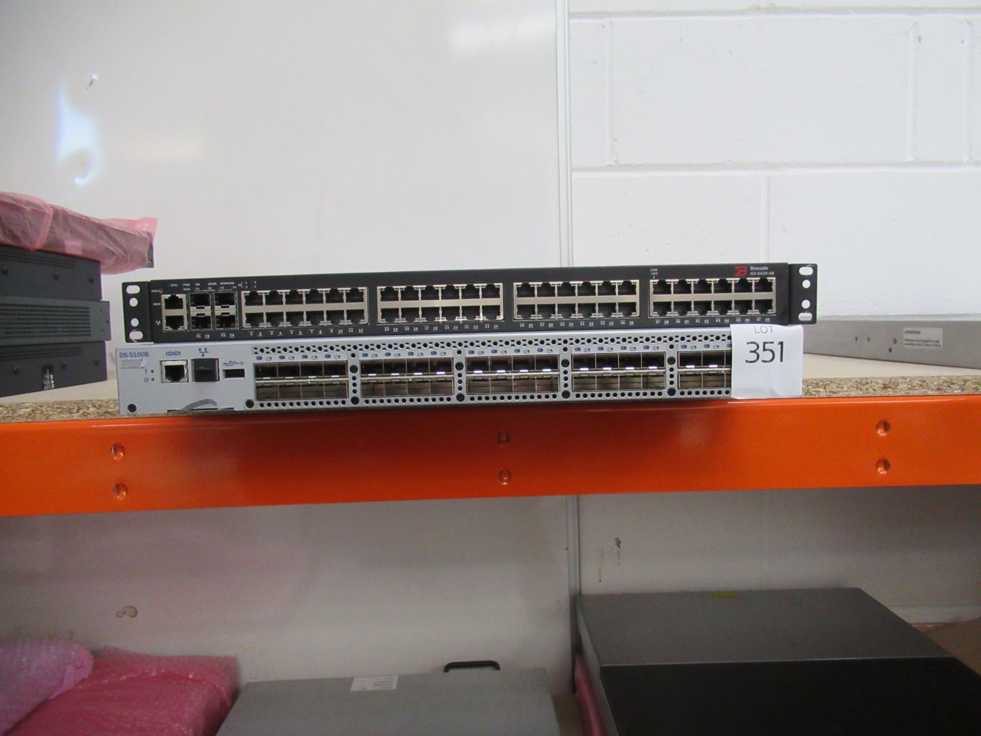 1 x FASTIRON EDGE 4802-POE Switch, ETHERNET SWITCH, 2 x Brocade 4900 Switch., FABRIC SWITCH, 2 x - Image 28 of 44