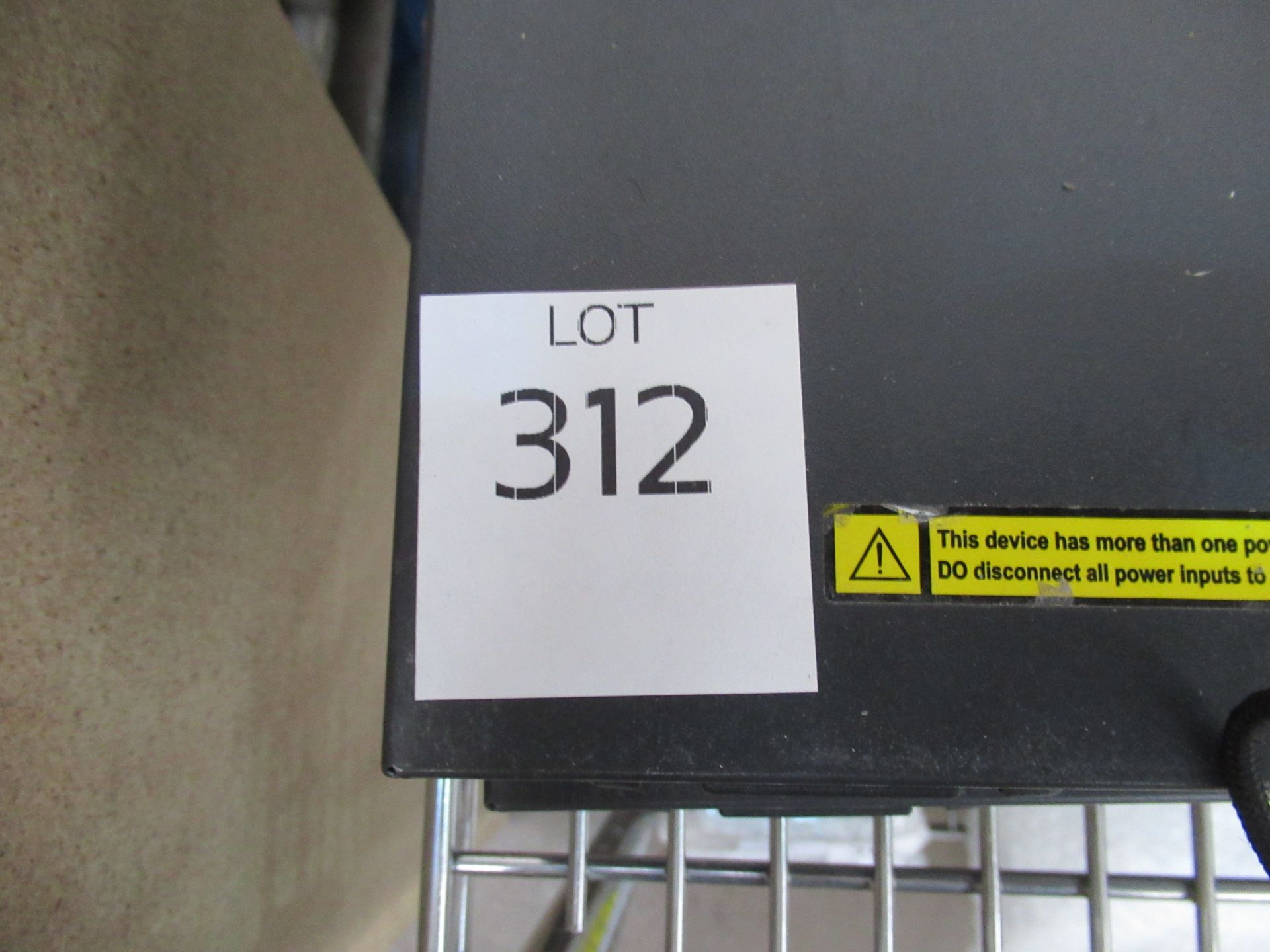 2 x Brocade AP7420 Switch, 2 x H3C S550 Series Ethernet Switch with CX4 Coupling Cable, 3 x - Image 6 of 38