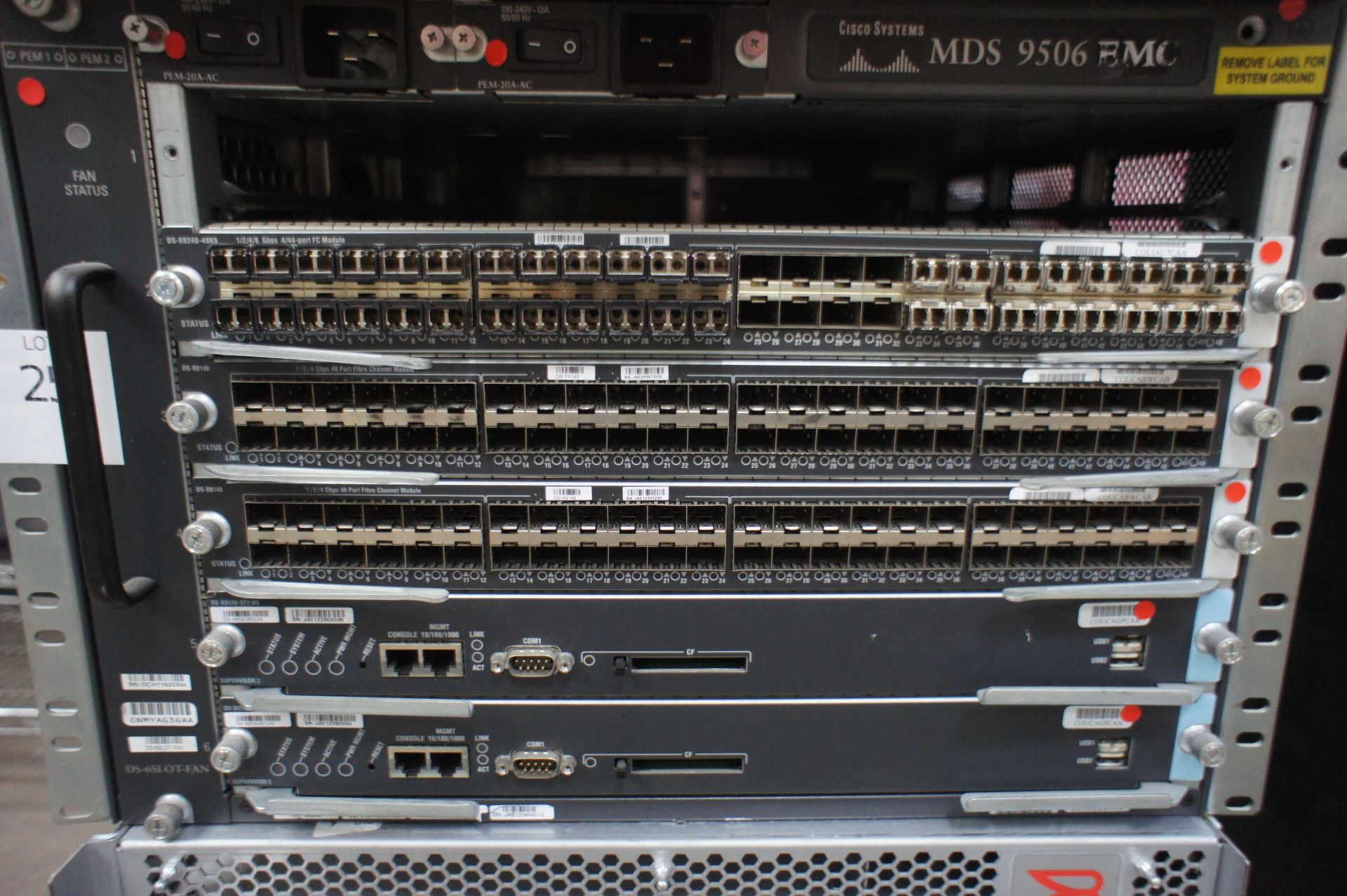 IBM 2109-M12 Director Cabinet, Cisco MDS9600 chassis with Fan module, MC Data ED6410 chassis with - Image 15 of 30