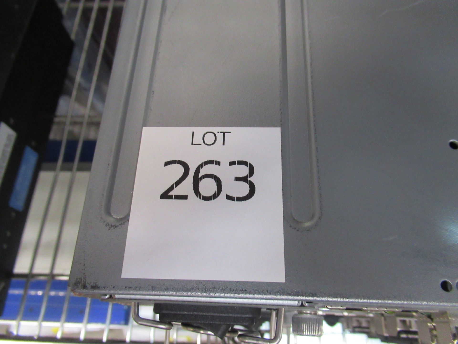 2 x McData 4300 switch, 2 x QLogic SANbox 3800 switch, Qlogic 3800, 1 x Brocade 200e switch, 200e - Image 16 of 40