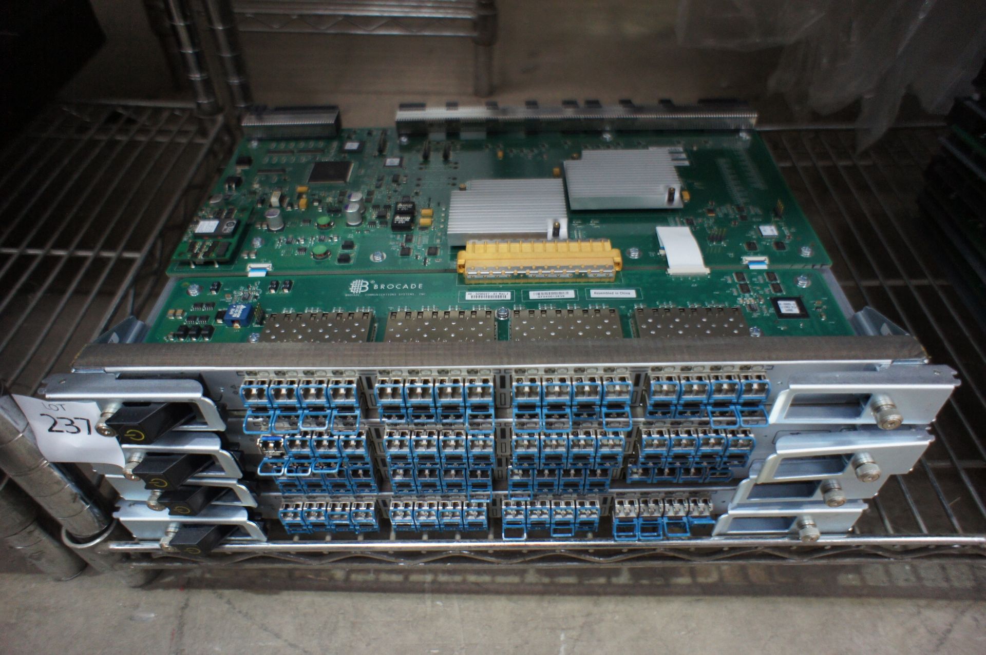 3 x Cisco DS-CAC-6000W Power Supplies (unboxed), 1 x Brocade FastIron FCX624-E-ADV switch, FCX, 3 - Image 34 of 34