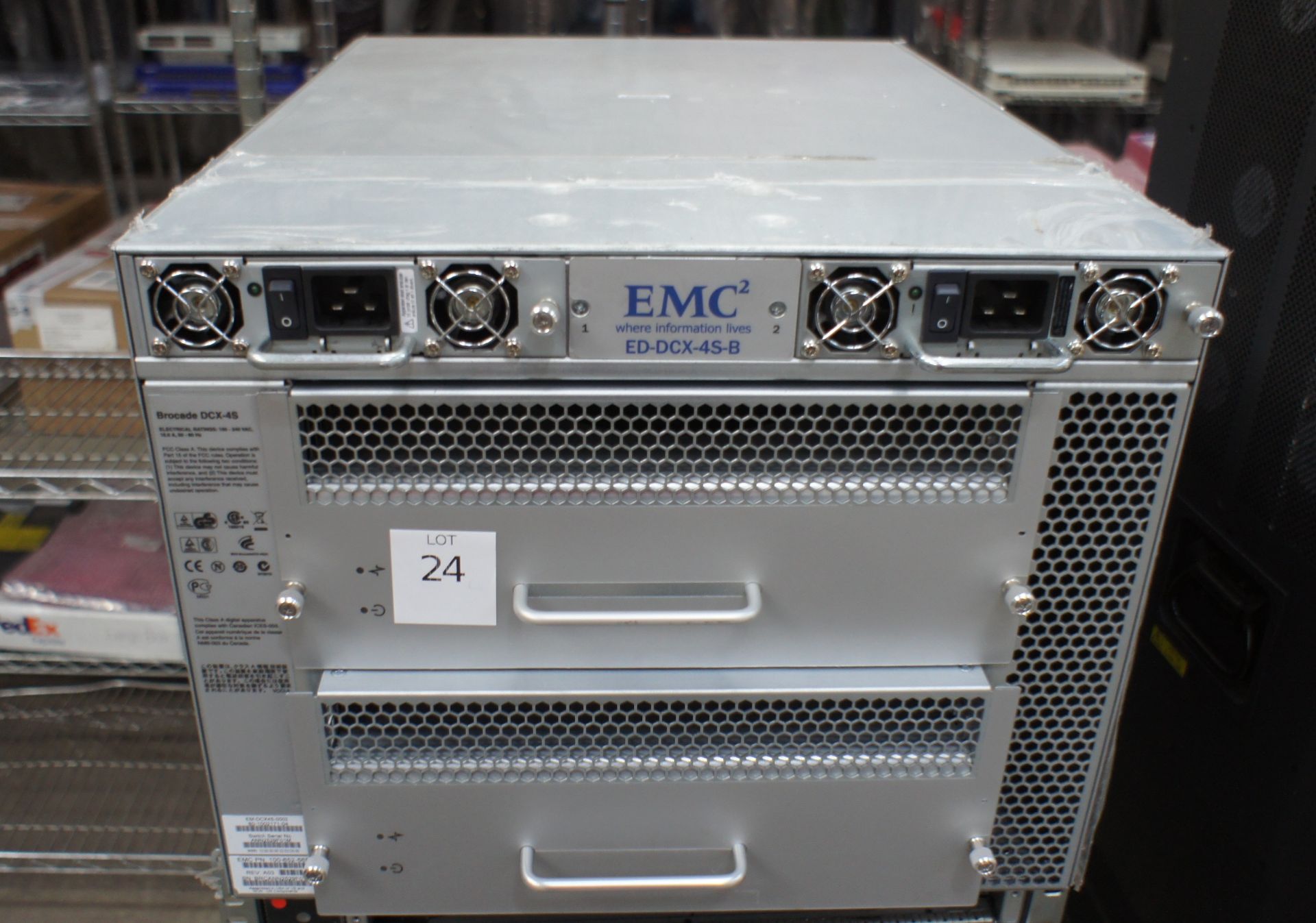 IBM 2109-M12 Director Cabinet, Cisco MDS9600 chassis with Fan module, MC Data ED6410 chassis with - Image 12 of 30
