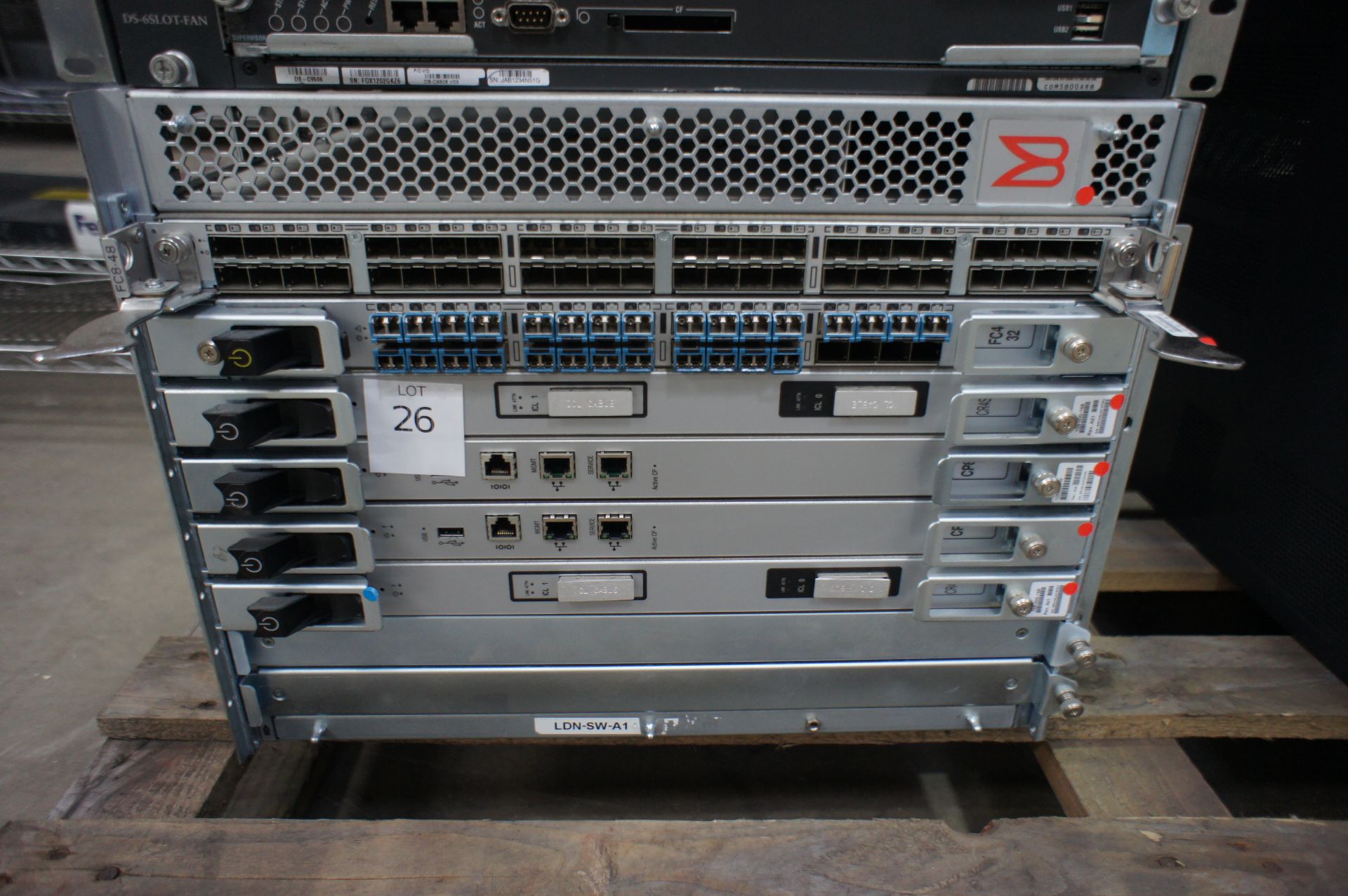 IBM 2109-M12 Director Cabinet, Cisco MDS9600 chassis with Fan module, MC Data ED6410 chassis with - Image 18 of 30