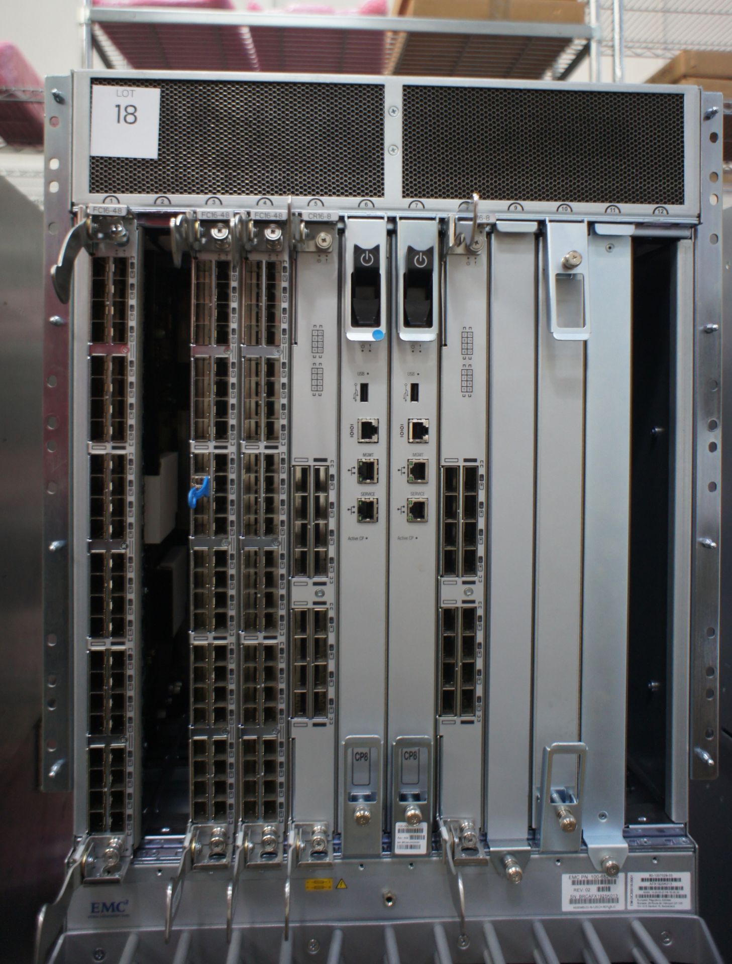 IBM2109-M48 SAN256 director cabinet with 8x FC4/32 cards and 1x CP4 cards, IBM2109-M48 SAN256 - Image 25 of 35