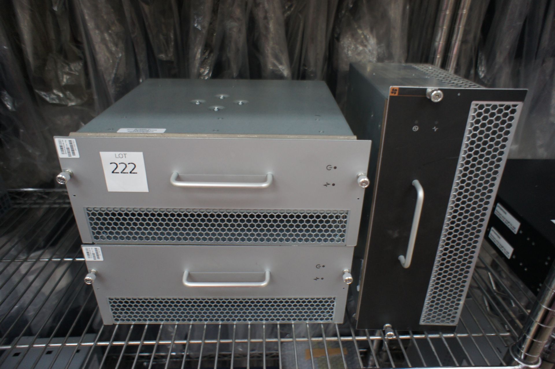 2 CNT EDGE extention unit, EDGE EXTENTION, 2 x Brocade 2109-S16 Switch, FIBRE SWITCH, 1 x Brocade - Image 21 of 31