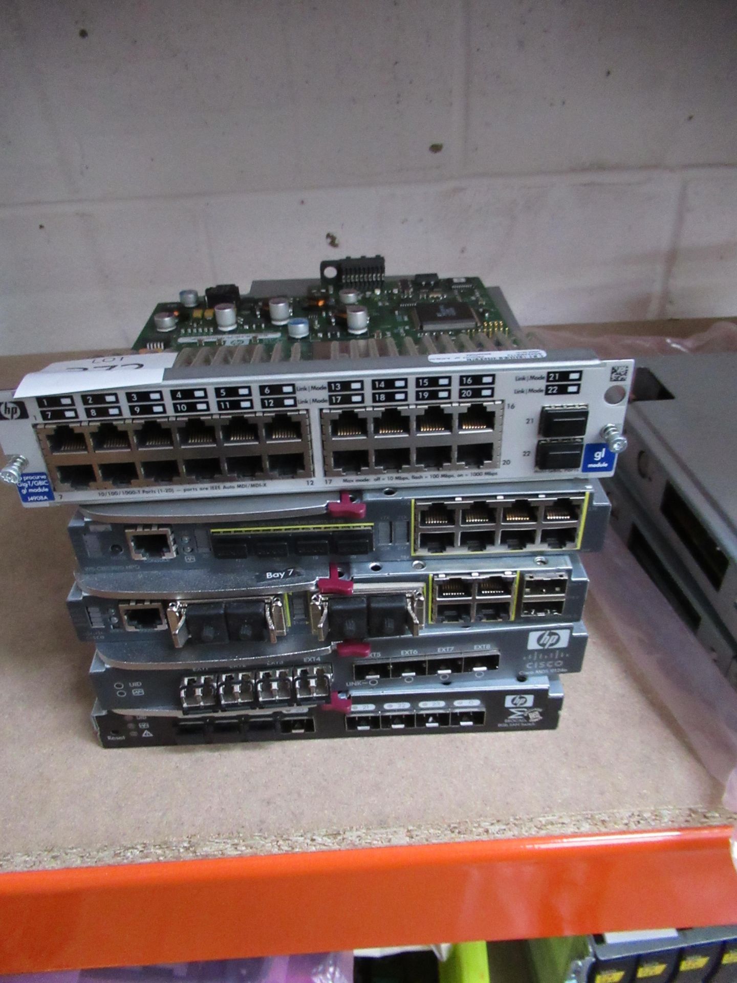 1 x AMS old style controller 4g DIMM, 8G Fibre channel interface, Control unit, 1 x AMS 2300 Control - Image 12 of 32