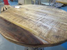 5x circular wooden table tops (760mm diameter)- will fit on lots 67-71