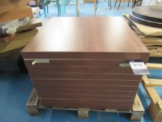 10 x Square Table tops (600mm x 600mm)