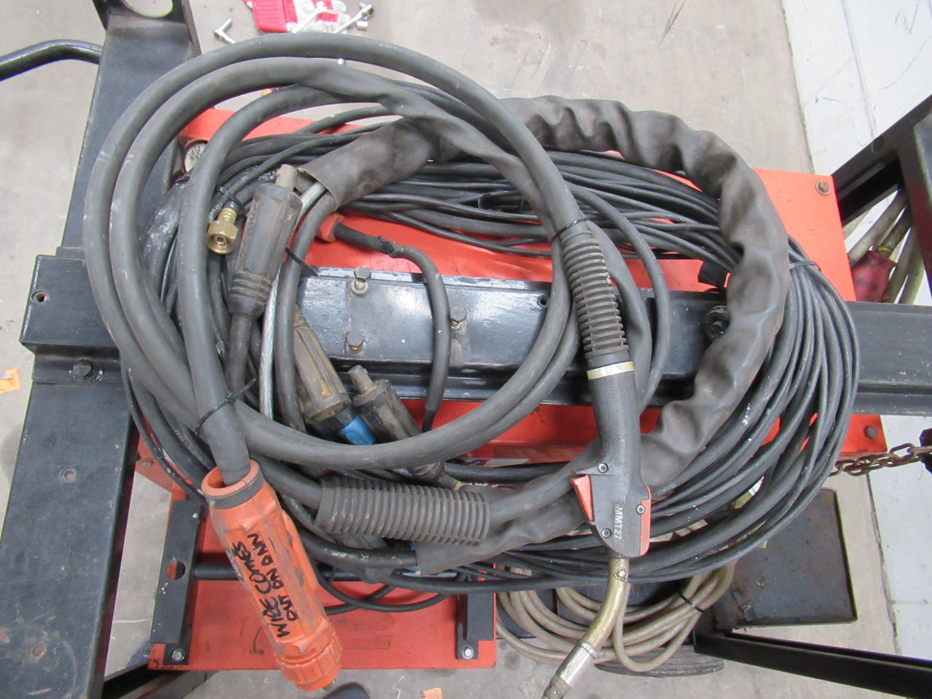 Kemppi PSS5000 welder and Kemppi TU50 controller with torch and leads - Image 4 of 11