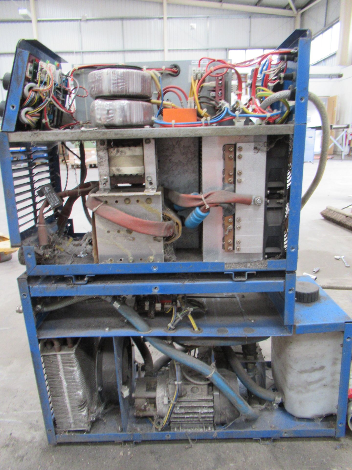 Newarc R4000 MiG welder with water cooler and Newarc WFU12RD wire feed with torch and leads - Image 7 of 9