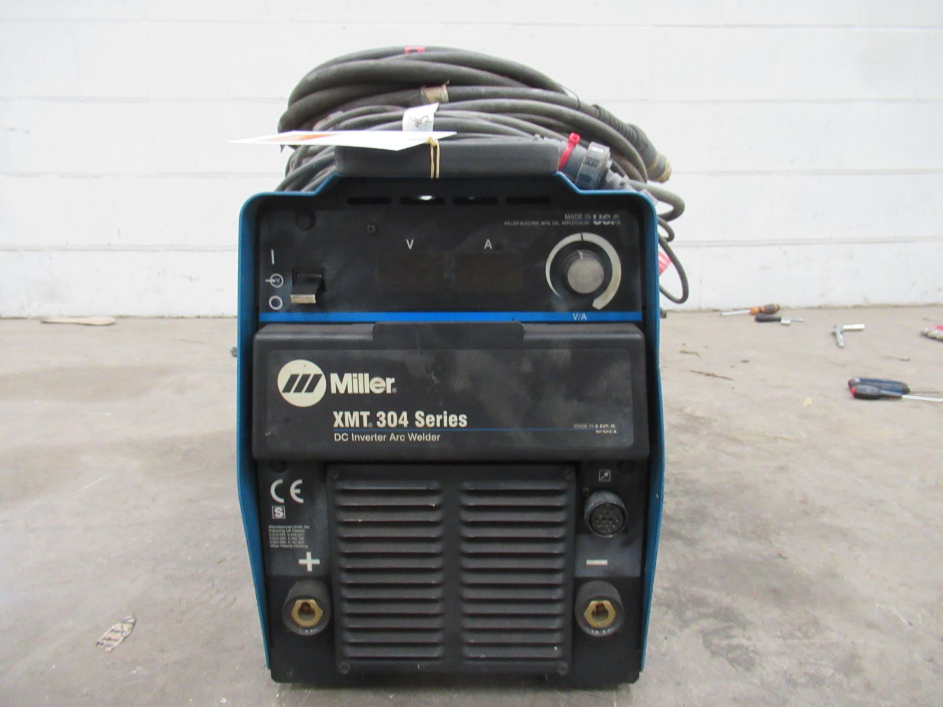 Miller XMT 304 series DC inverter welder with leads etc - Image 2 of 9