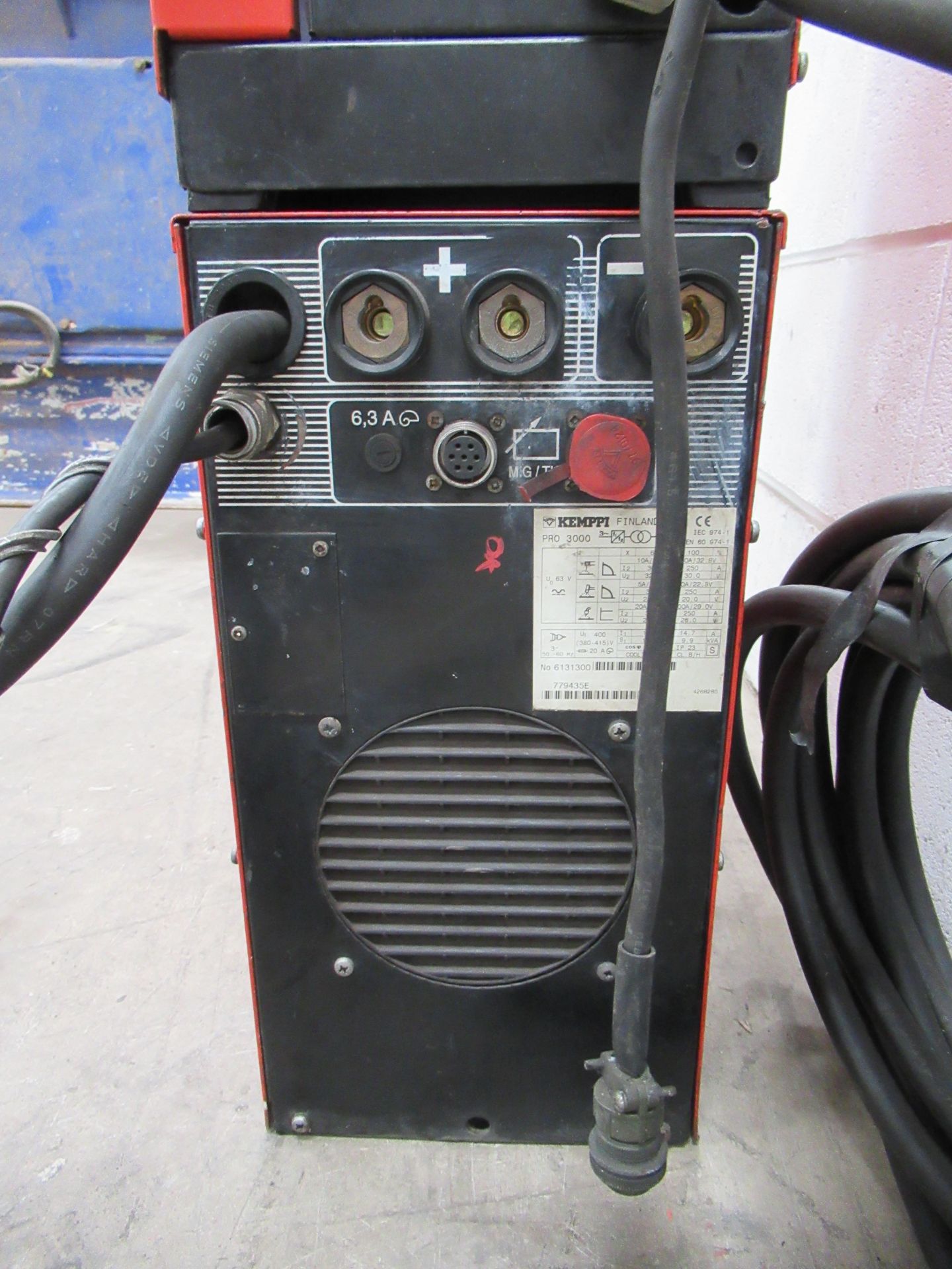 Kemppi MC Promig 501 welder with Kemppi Pro 3000 power source with torch - Image 8 of 10