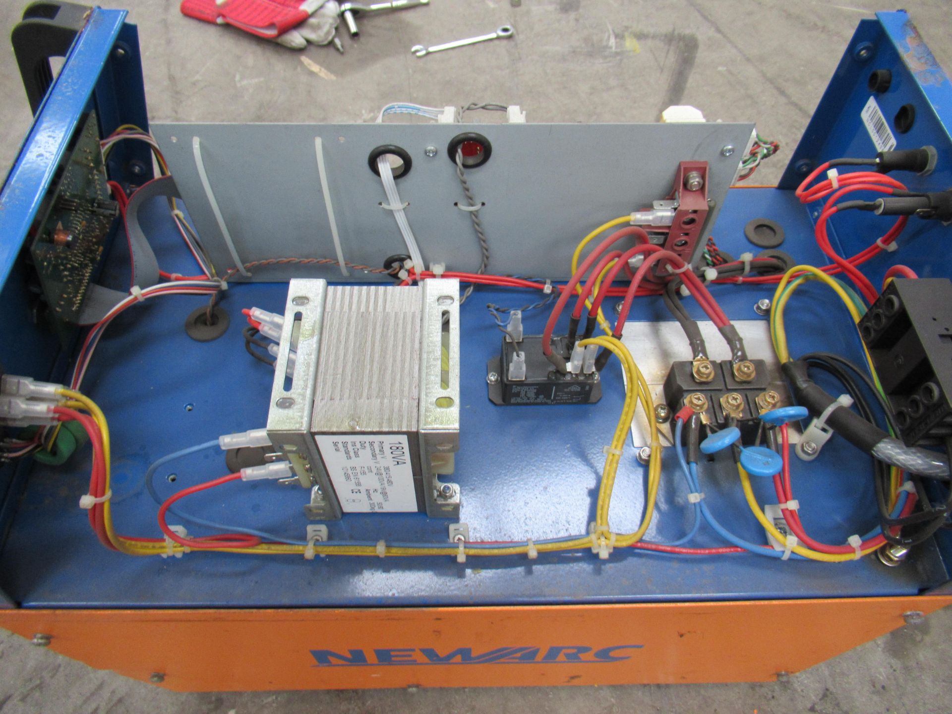 Newarc R4000CC welder CC power source - Image 7 of 10