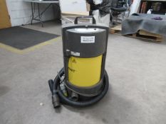 Lincoln electric model miniflex 1800W plymovent mobile fume extractor