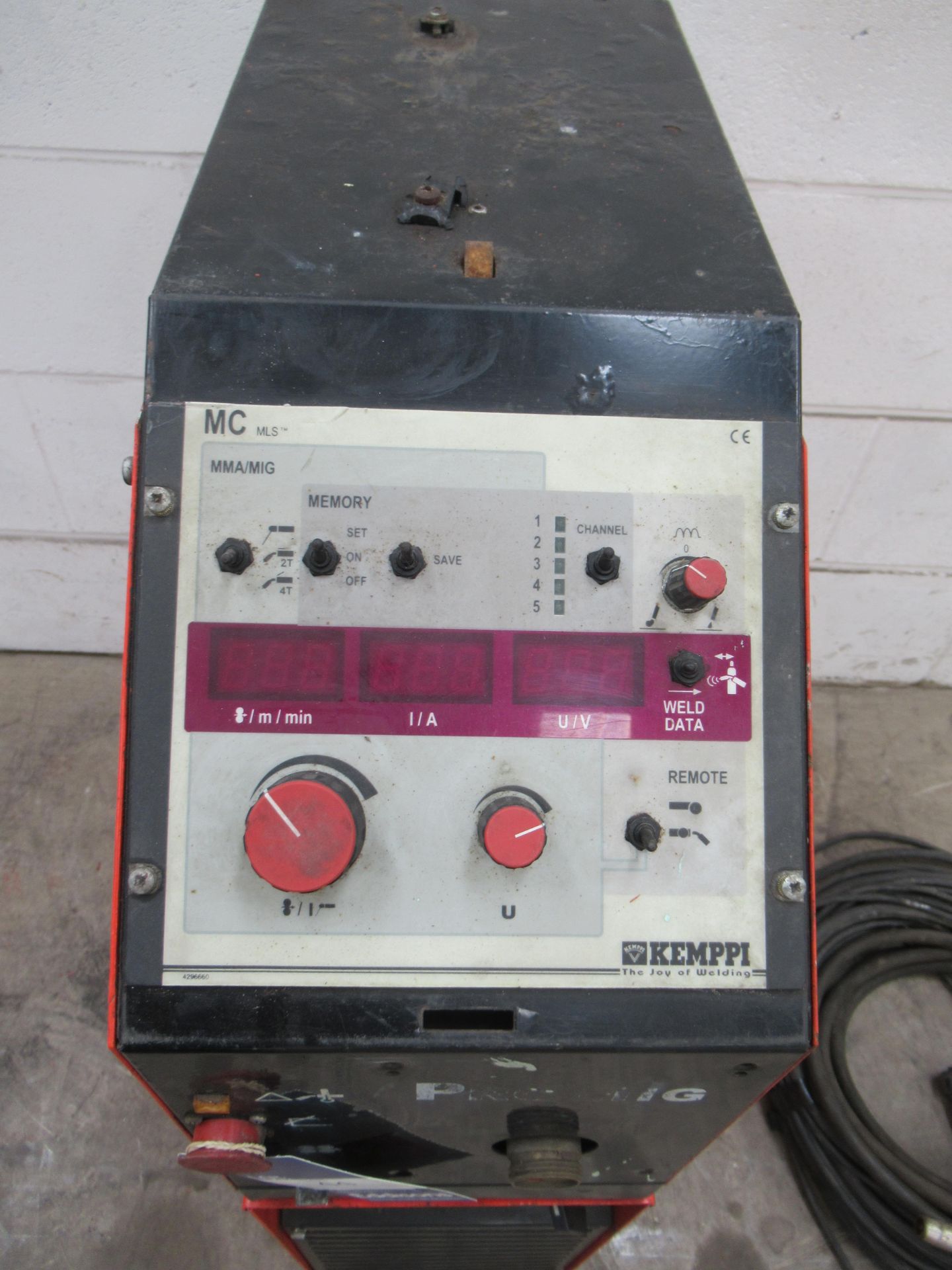 Kemppi mc mis promig 501 welder with Kemppi pro 300 power source with leads and torch - Image 2 of 10