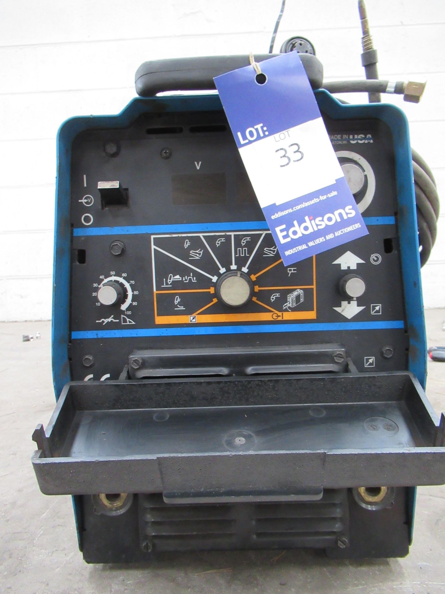 Miller XMT 304 series DC inverter welder with leads etc - Image 2 of 9