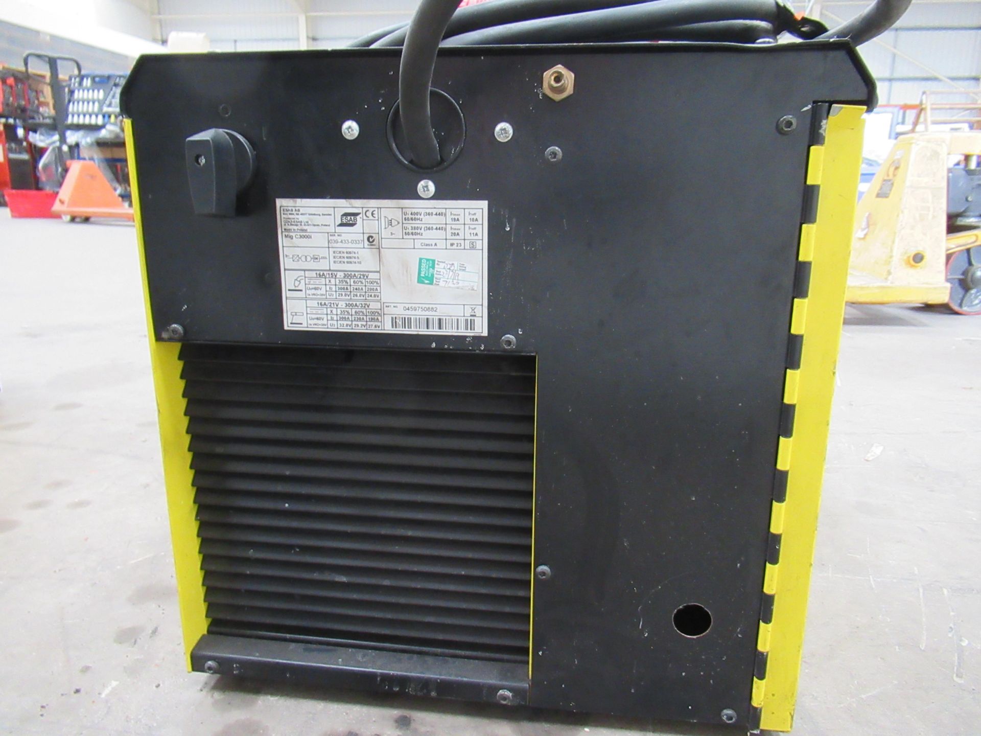 E5aB MiG C3000i Aristo MiG welder and built in wire feed - Image 6 of 7