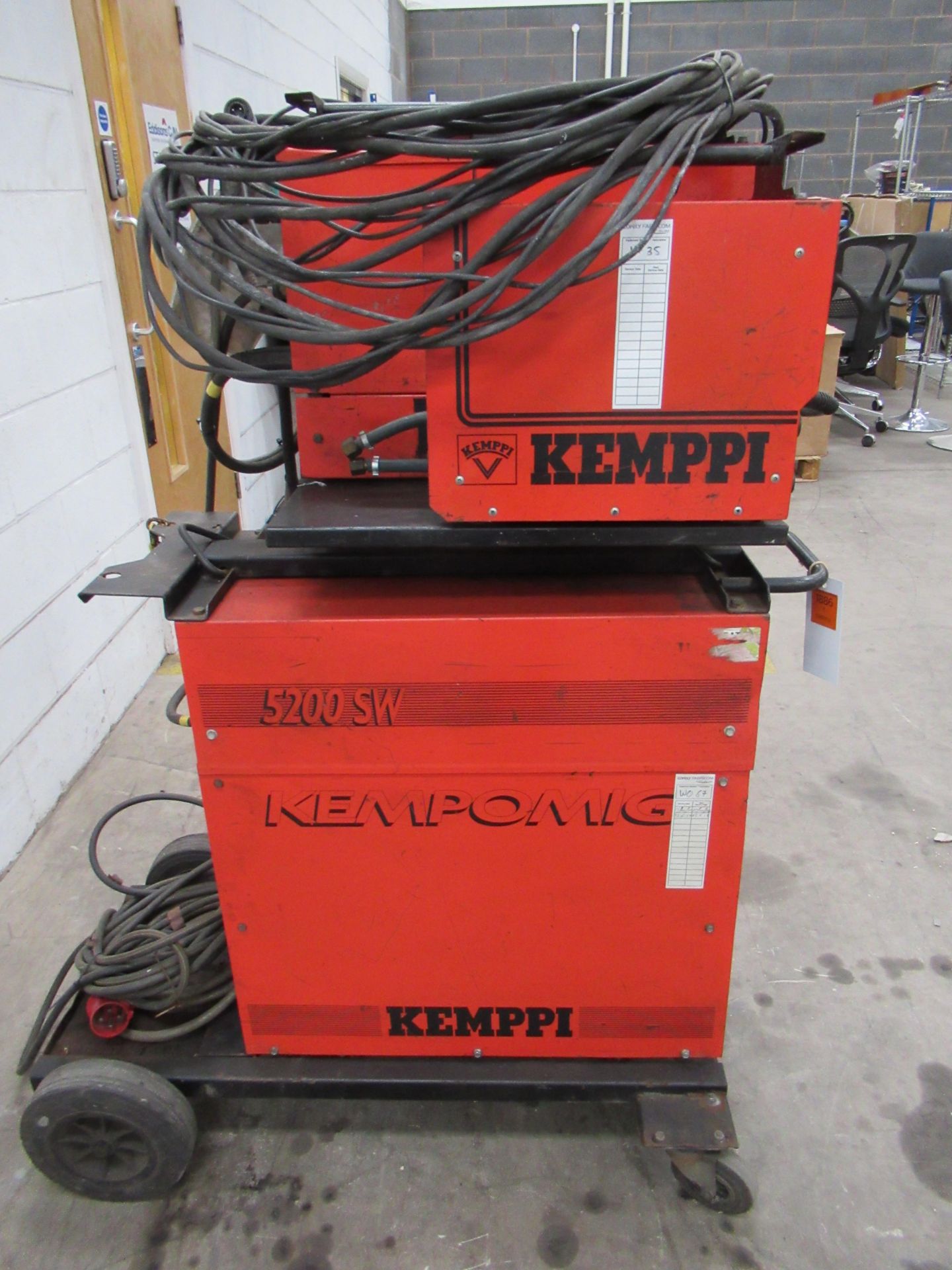 Kemppi Kempomig 5200 SW welder with Kemppi Fuzo wire feed and Kemppi TU50 controller with torch and - Image 3 of 7