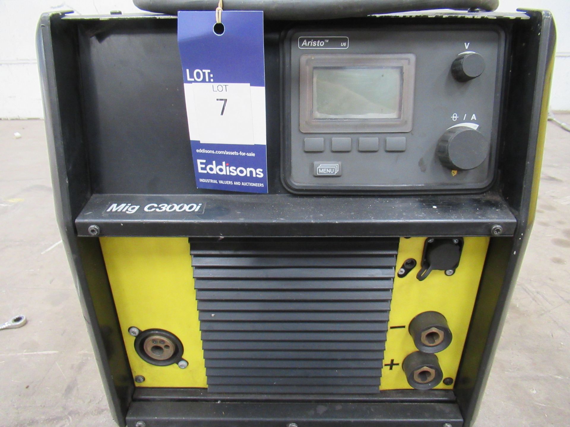 E5aB MiG C3000i Aristo MiG welder and built in wire feed