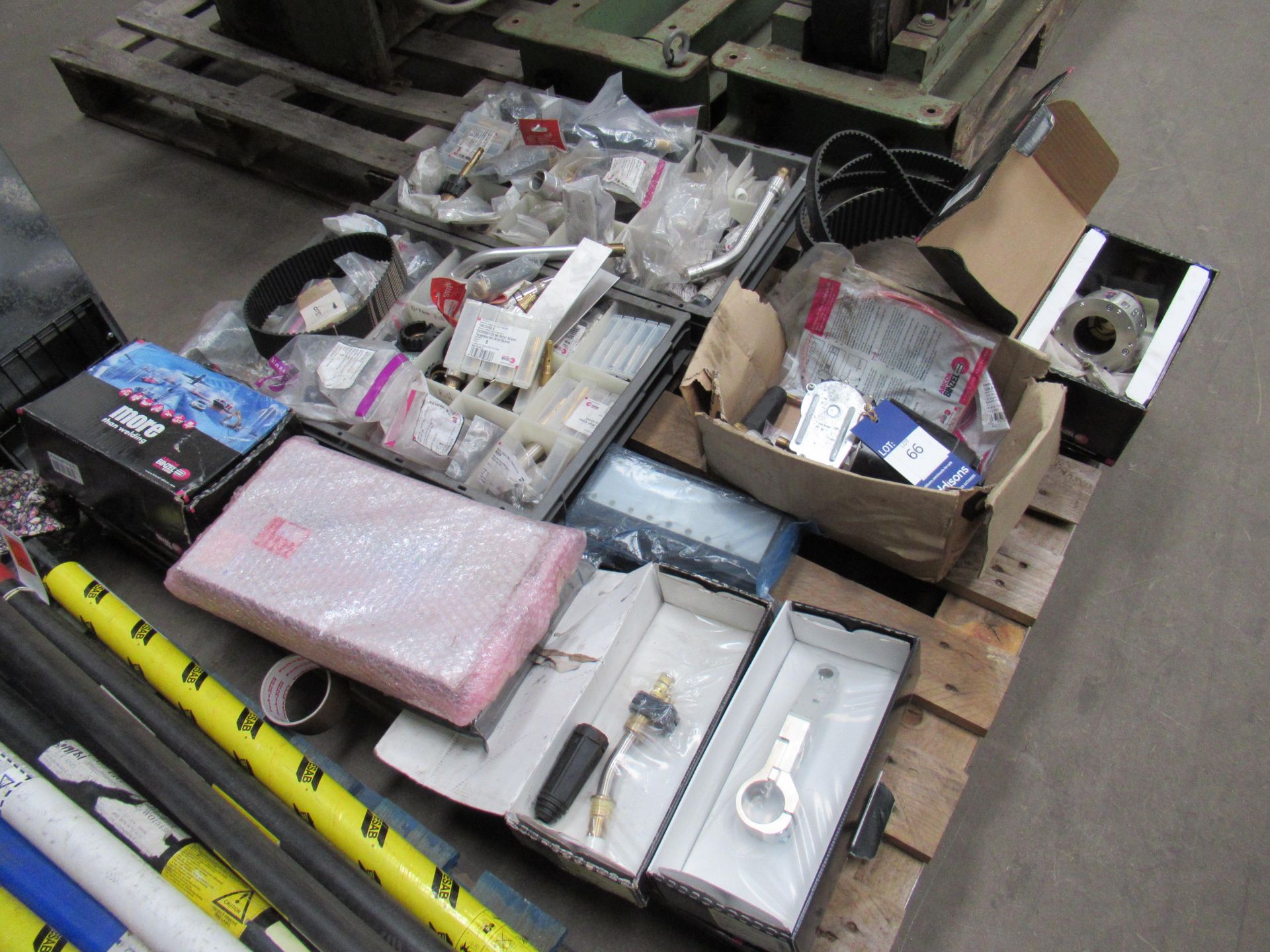 1 pallet of welding consumables etc - Image 4 of 5